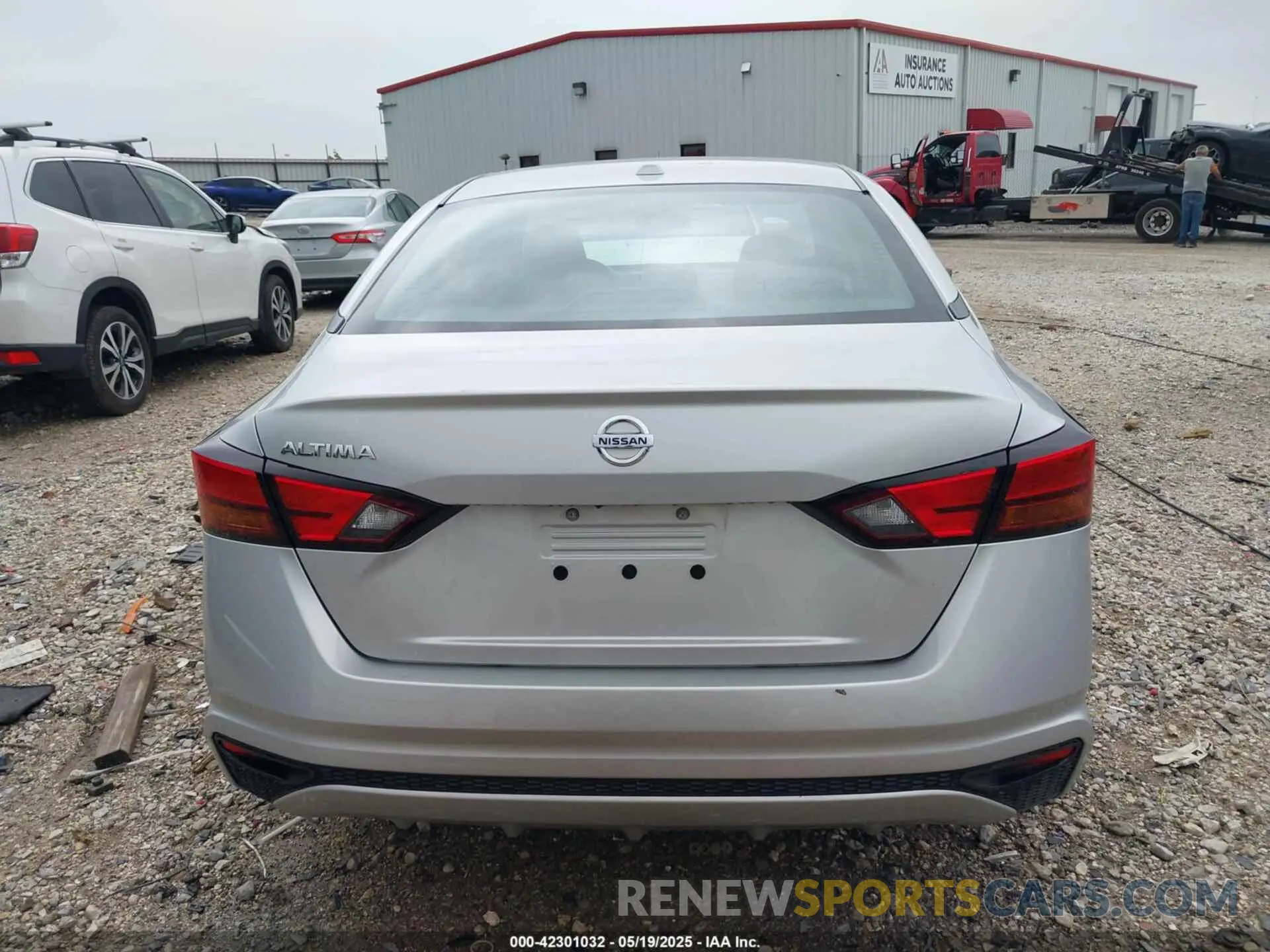 16 Photograph of a damaged car 1N4BL4BV9LC231052 NISSAN ALTIMA 2020