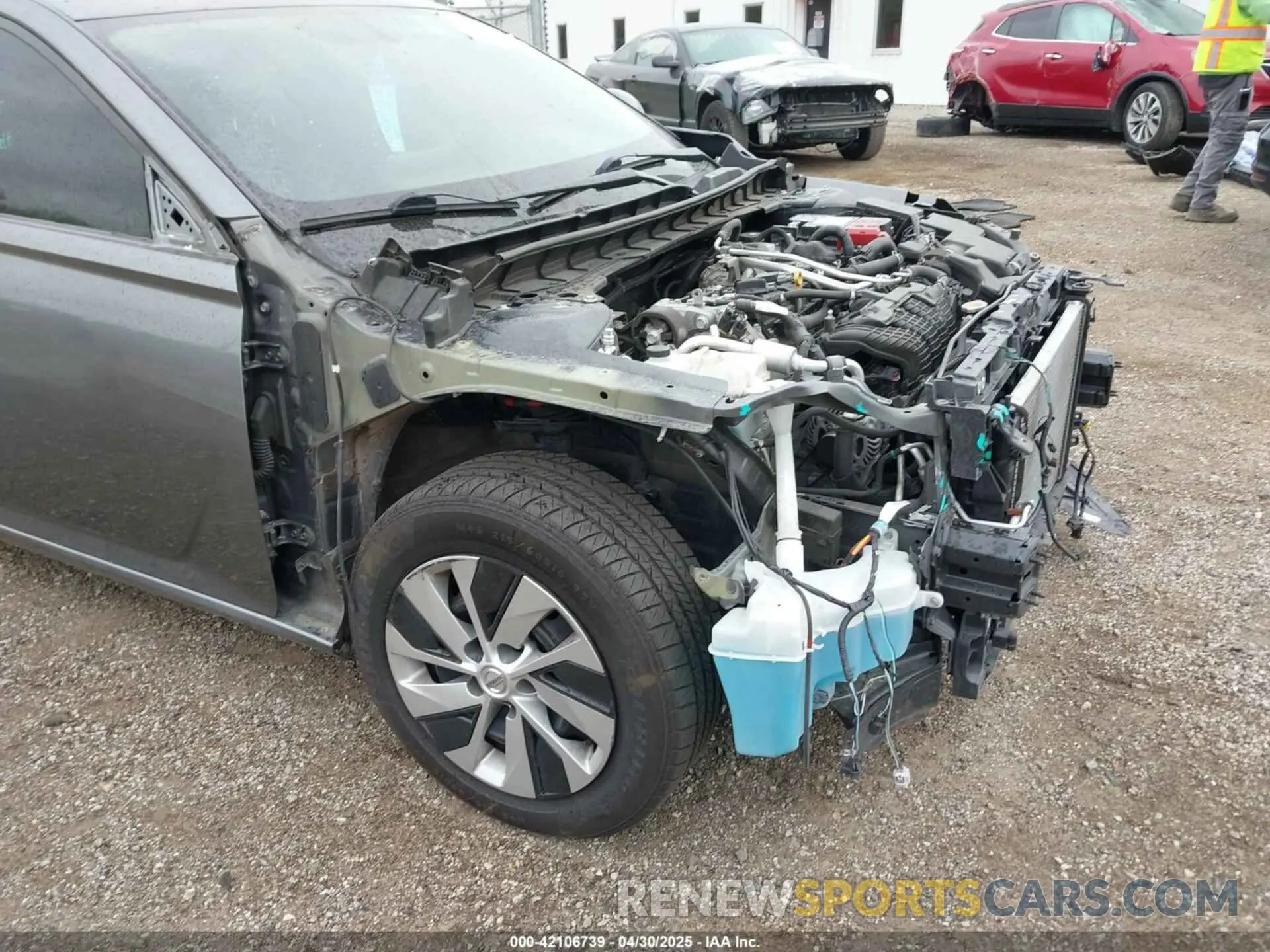 18 Photograph of a damaged car 1N4BL4BV9LC235442 NISSAN ALTIMA 2020