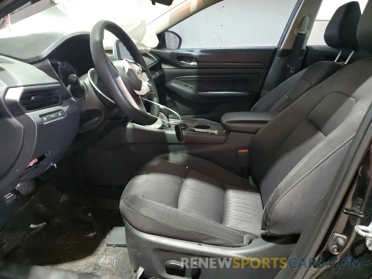 7 Photograph of a damaged car 1N4BL4BV9LC238745 NISSAN ALTIMA 2020