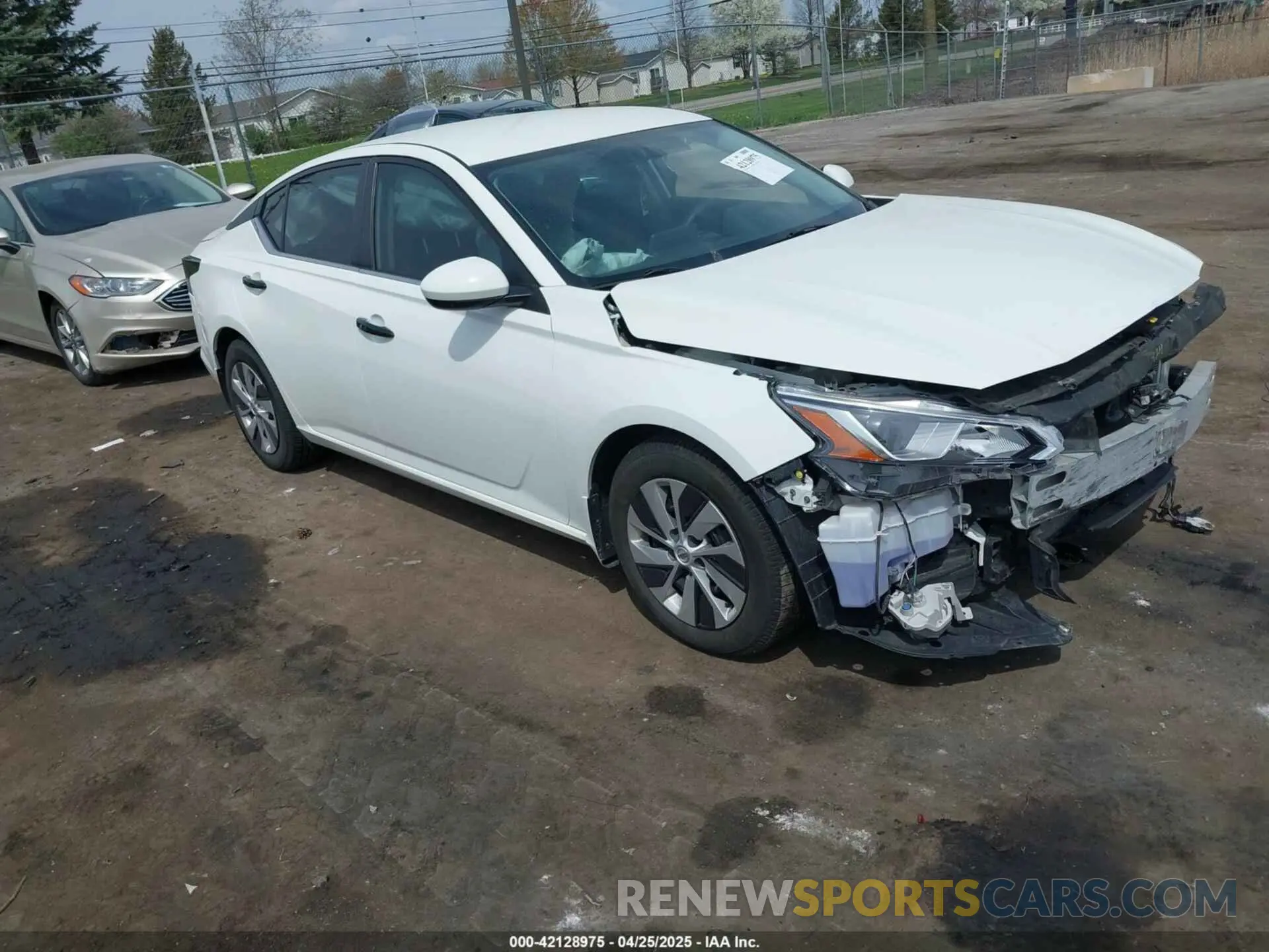 1 Photograph of a damaged car 1N4BL4BV9LC244061 NISSAN ALTIMA 2020