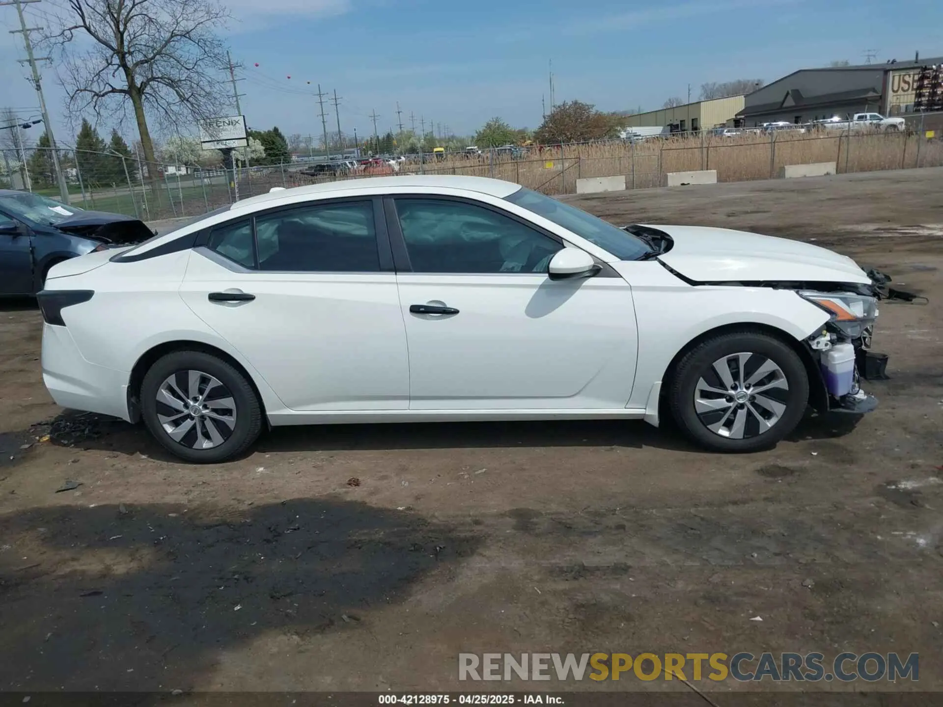 13 Photograph of a damaged car 1N4BL4BV9LC244061 NISSAN ALTIMA 2020