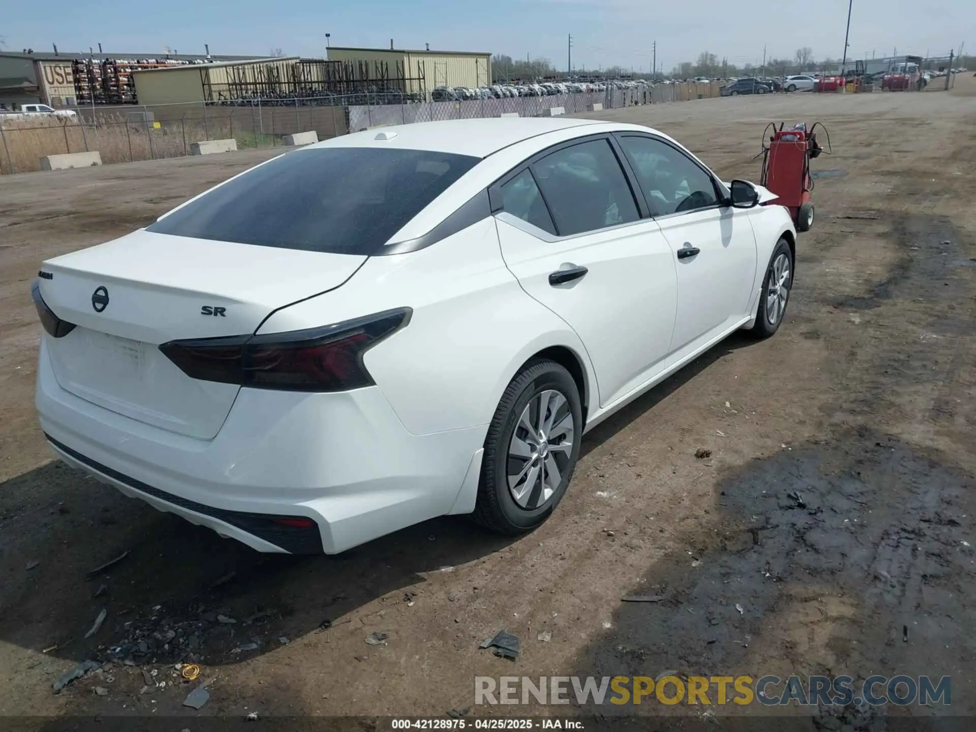 4 Photograph of a damaged car 1N4BL4BV9LC244061 NISSAN ALTIMA 2020