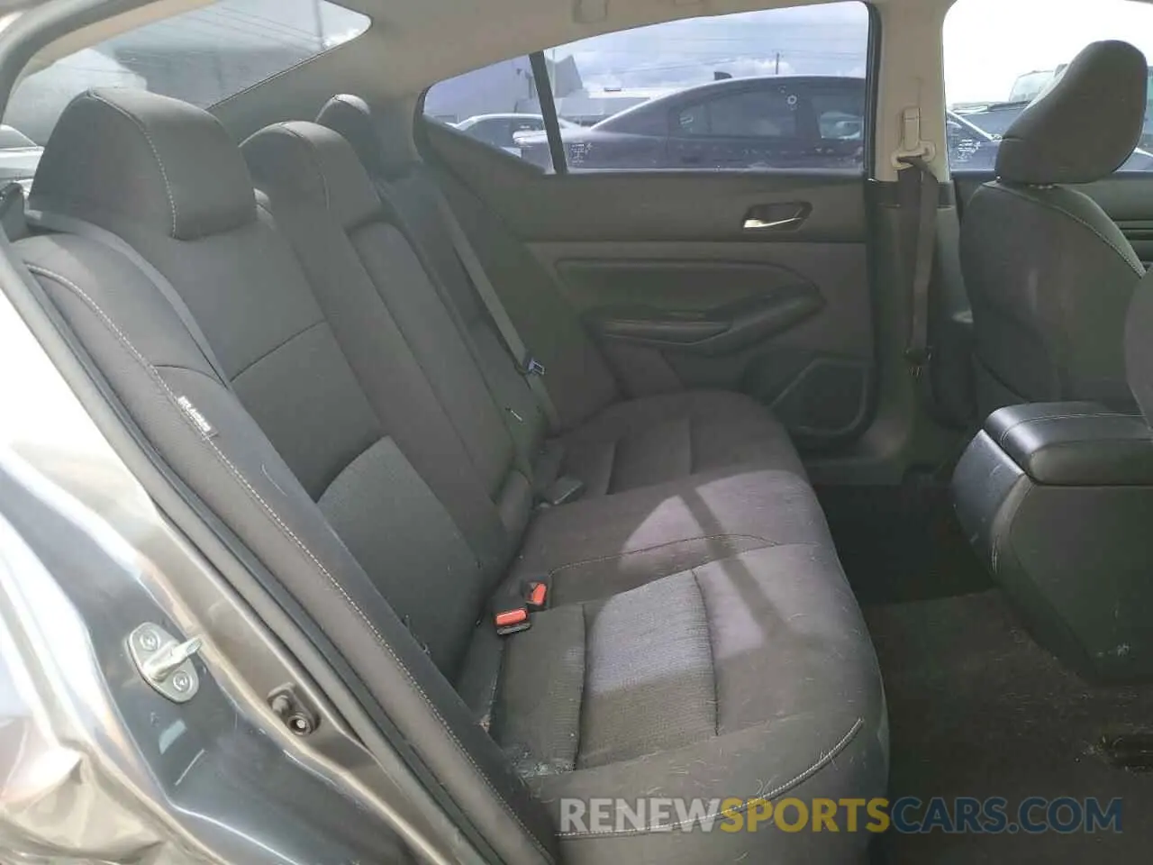 11 Photograph of a damaged car 1N4BL4BV9LC246165 NISSAN ALTIMA 2020
