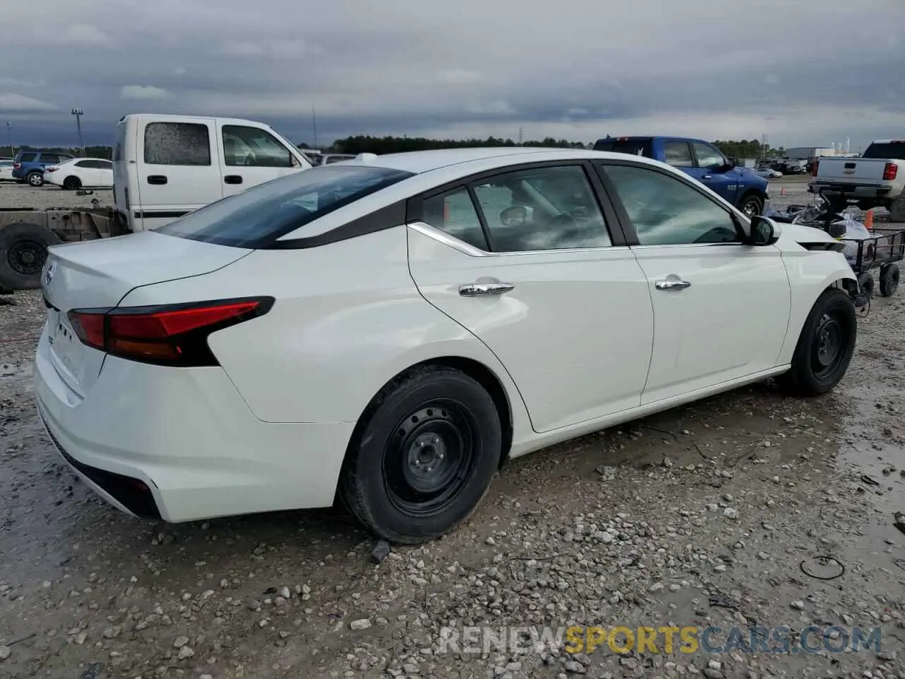 3 Photograph of a damaged car 1N4BL4BV9LC251107 NISSAN ALTIMA 2020