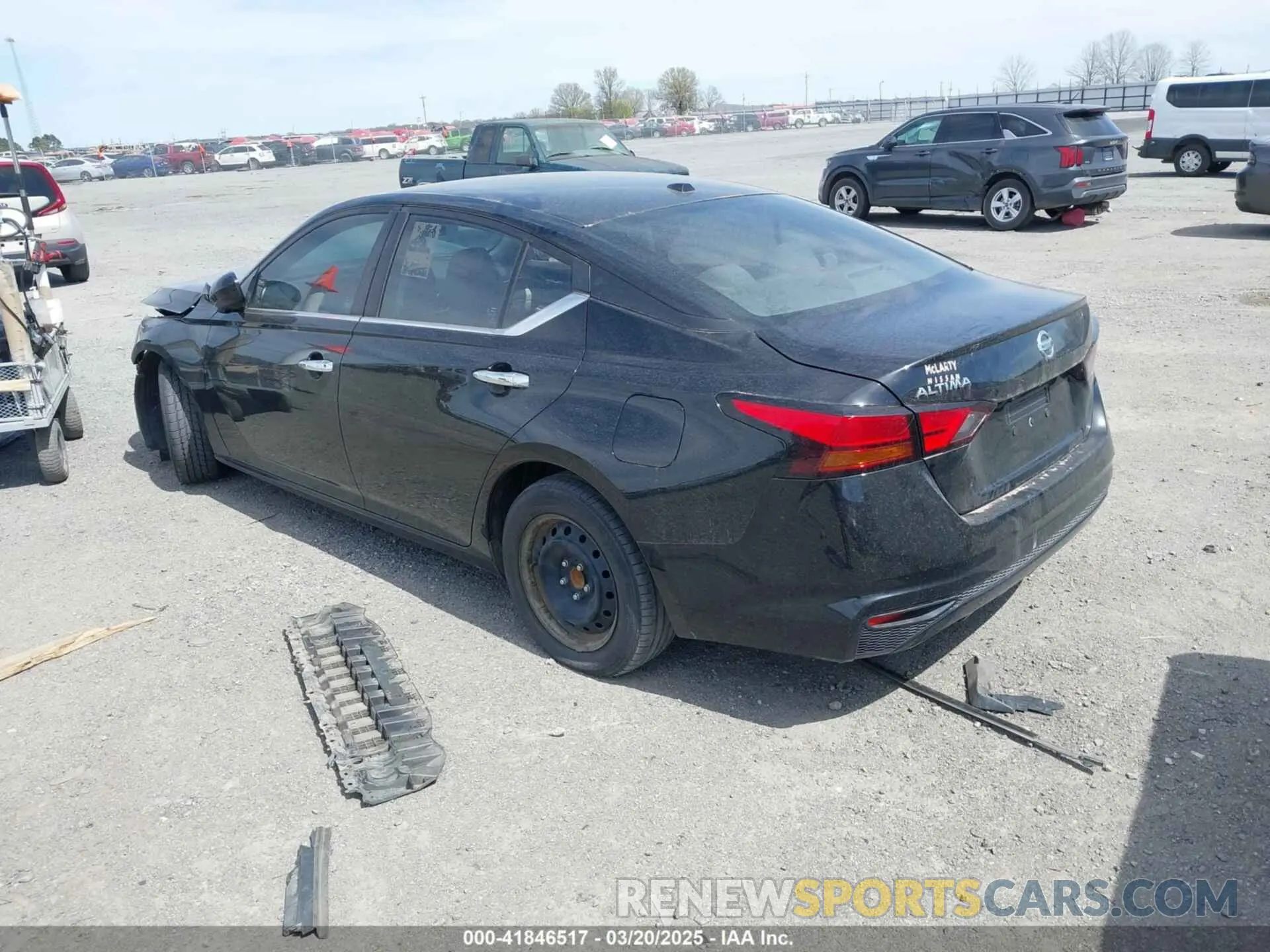3 Photograph of a damaged car 1N4BL4BV9LC278355 NISSAN ALTIMA 2020