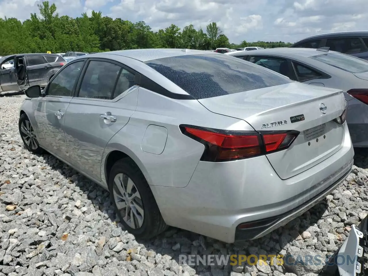 2 Photograph of a damaged car 1N4BL4BV9LC285239 NISSAN ALTIMA 2020