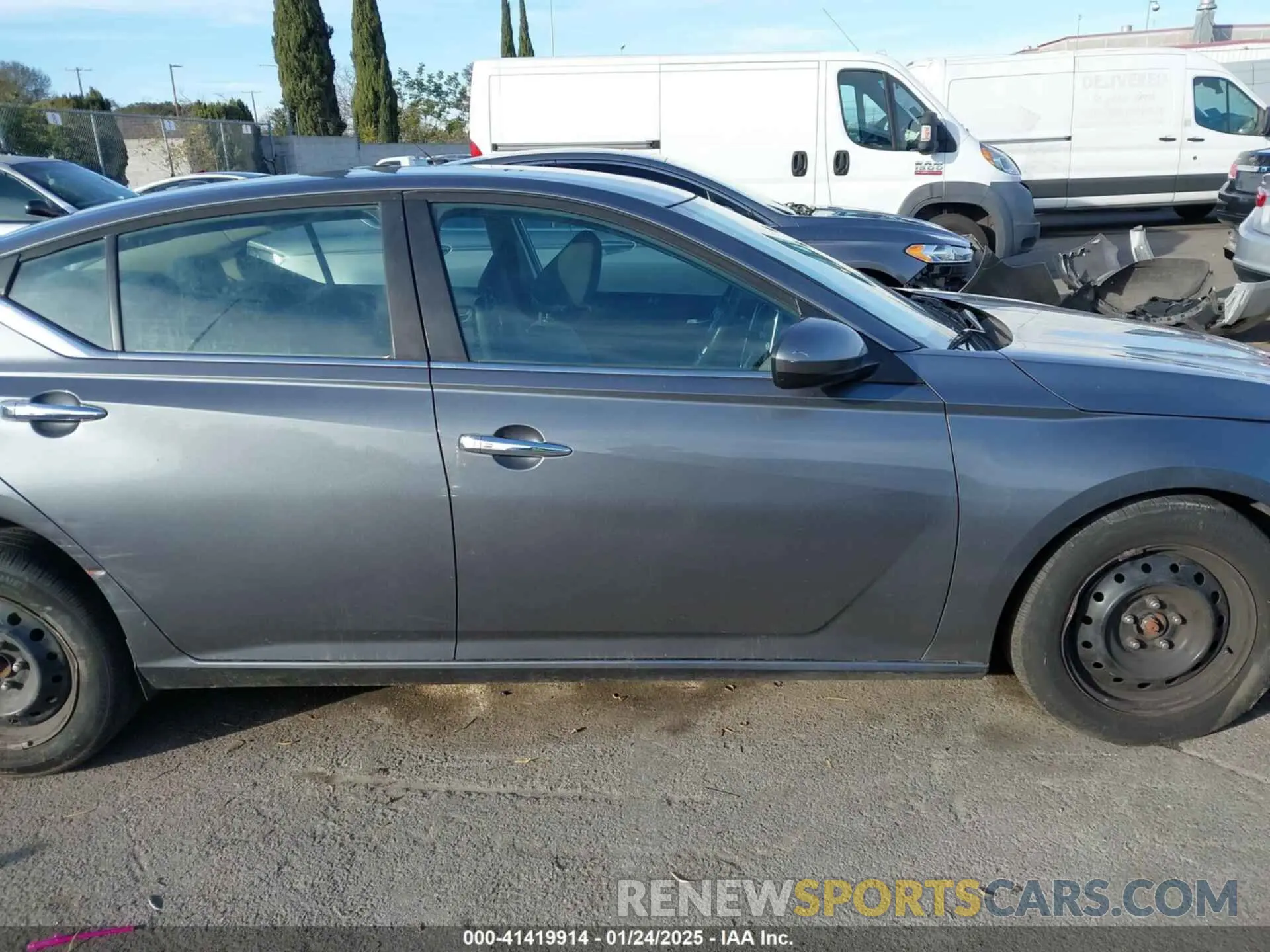 13 Photograph of a damaged car 1N4BL4BV9LN302609 NISSAN ALTIMA 2020