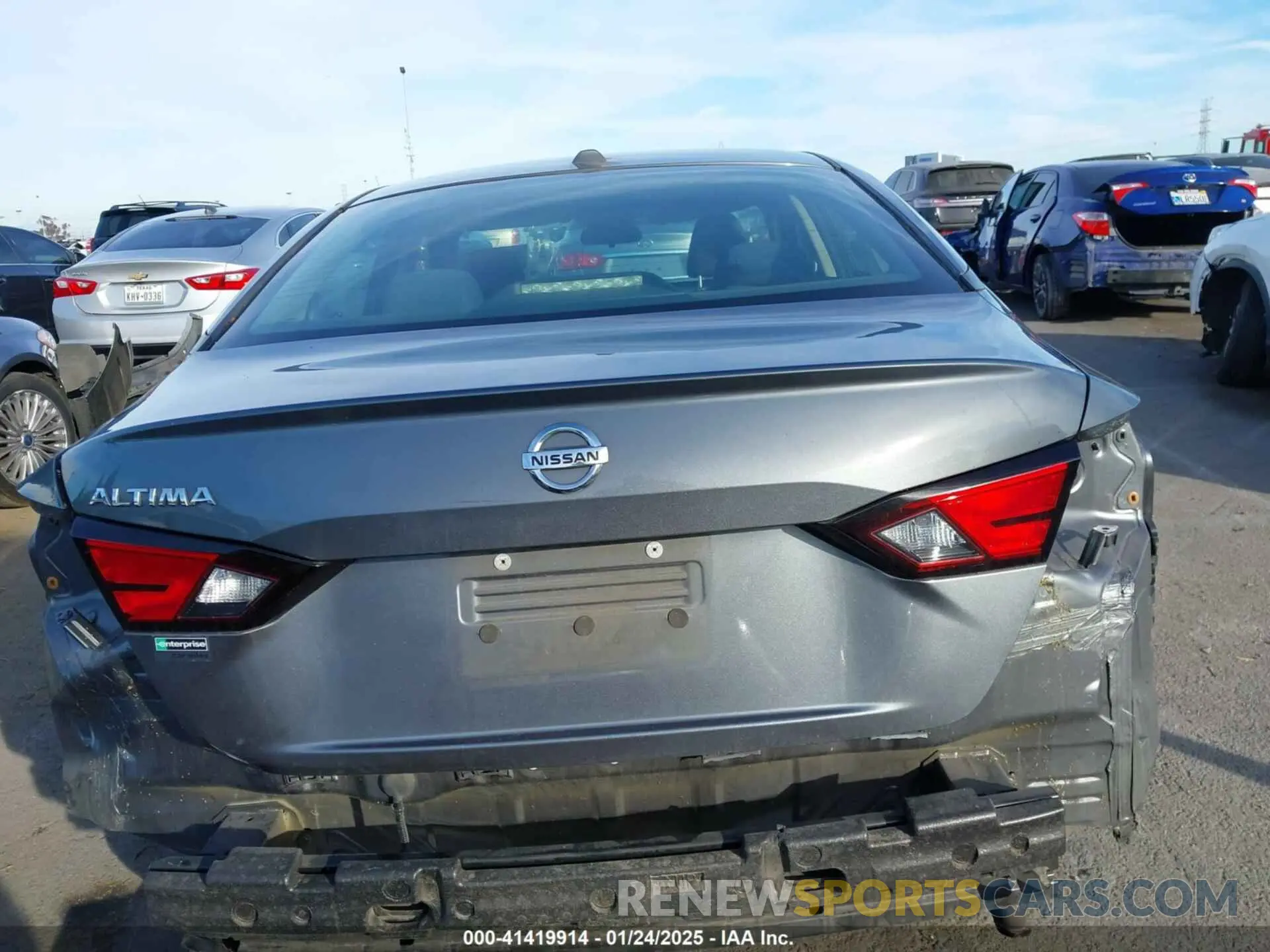 16 Photograph of a damaged car 1N4BL4BV9LN302609 NISSAN ALTIMA 2020