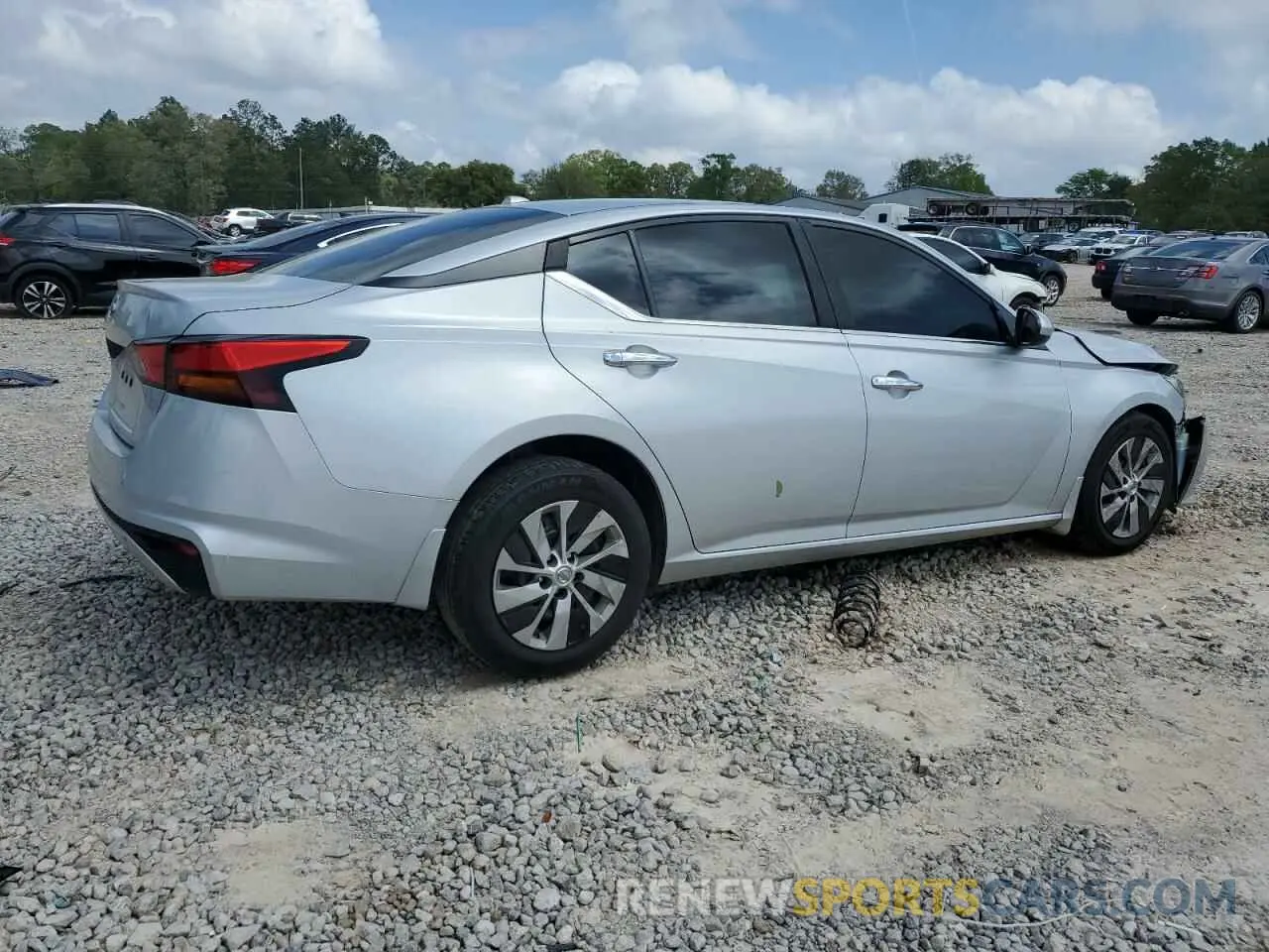3 Photograph of a damaged car 1N4BL4BV9LN312394 NISSAN ALTIMA 2020