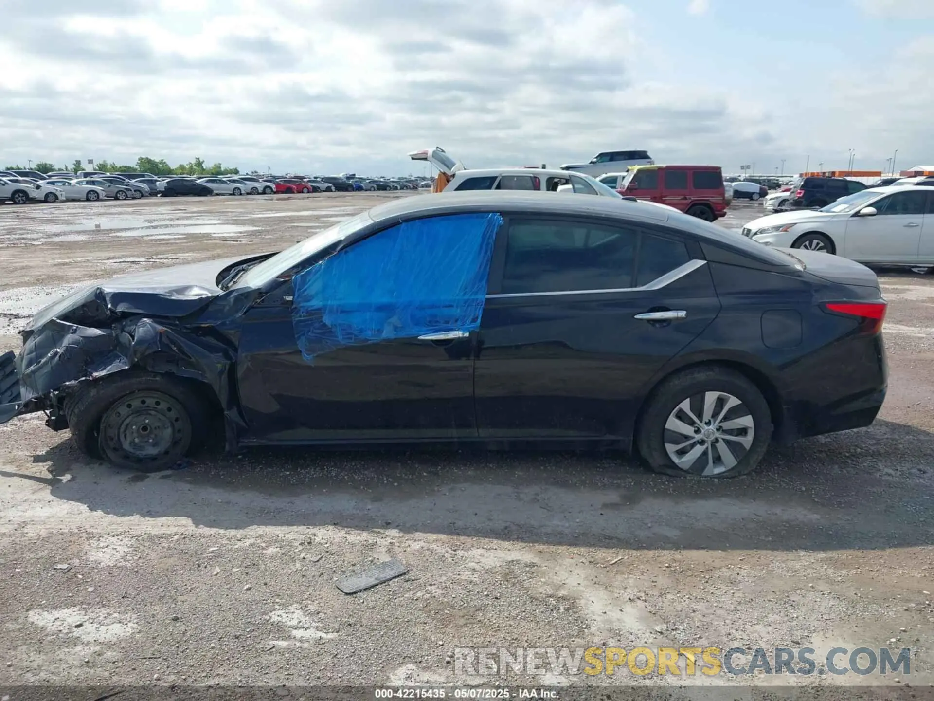 14 Photograph of a damaged car 1N4BL4BVXLC113544 NISSAN ALTIMA 2020