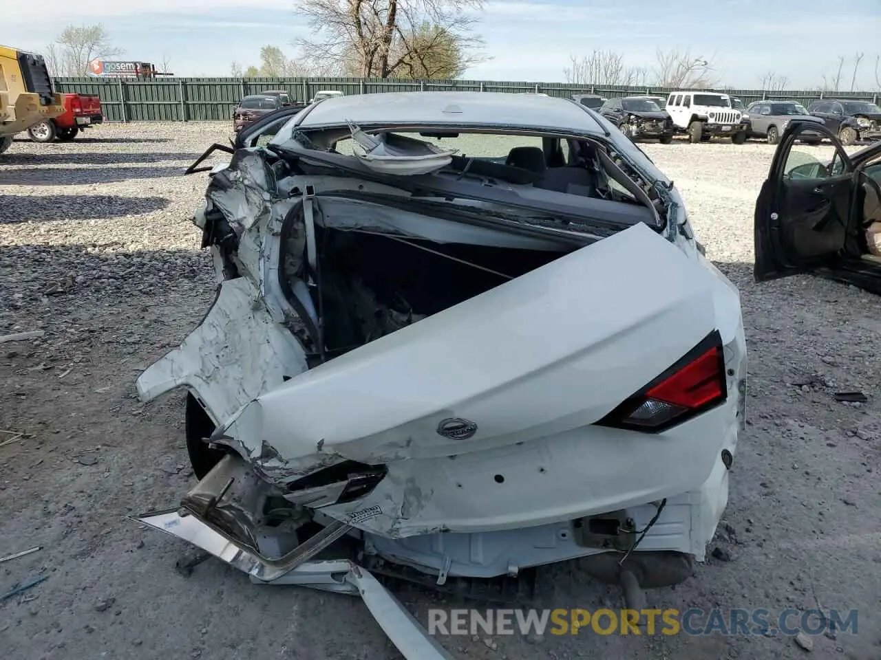 6 Photograph of a damaged car 1N4BL4BVXLC147788 NISSAN ALTIMA 2020