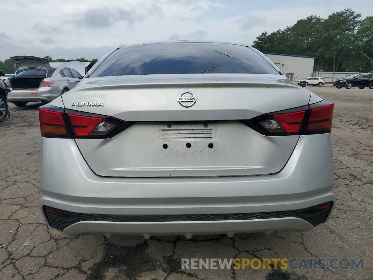 6 Photograph of a damaged car 1N4BL4BVXLC169645 NISSAN ALTIMA 2020