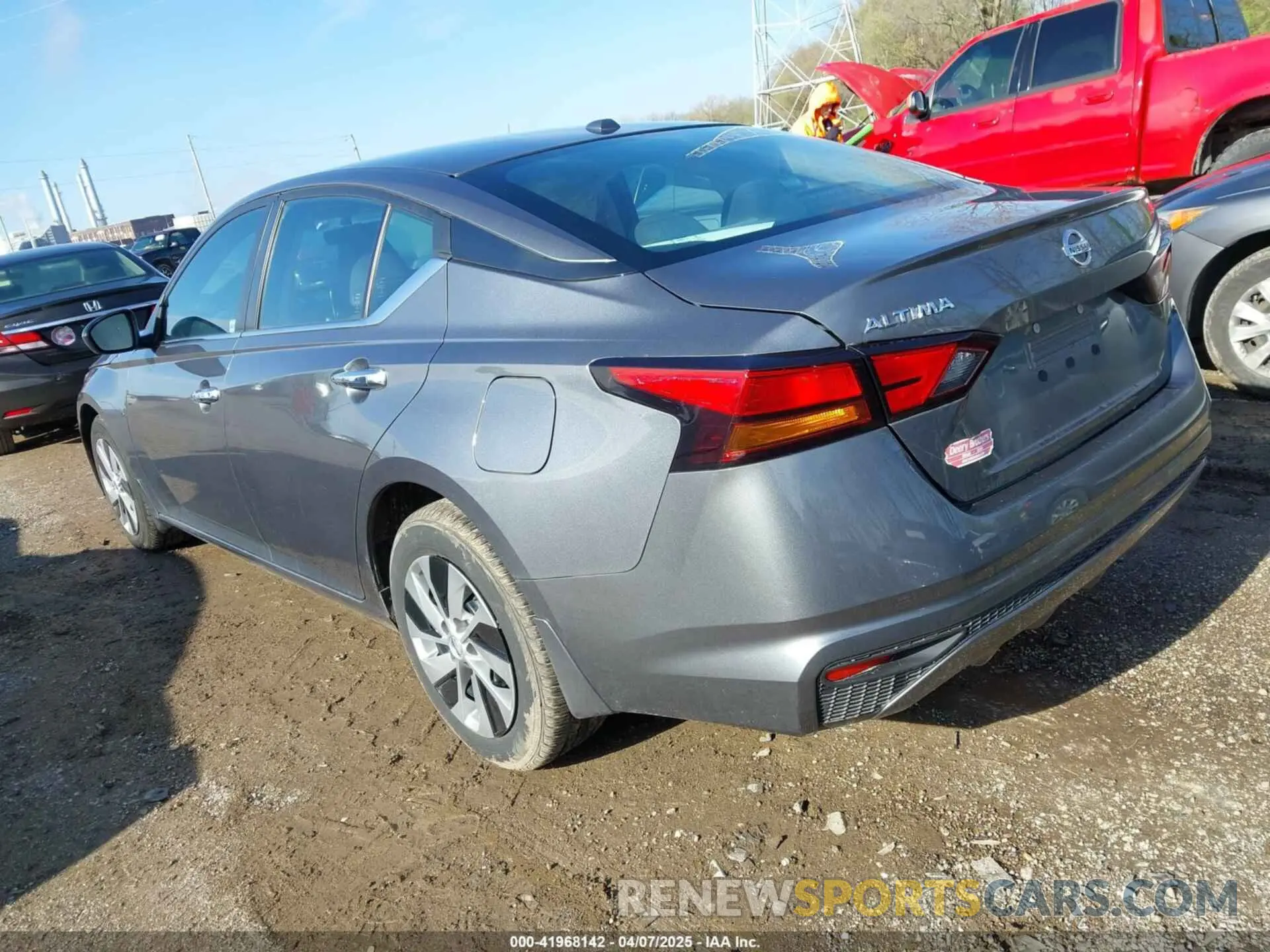 3 Photograph of a damaged car 1N4BL4BVXLC180757 NISSAN ALTIMA 2020