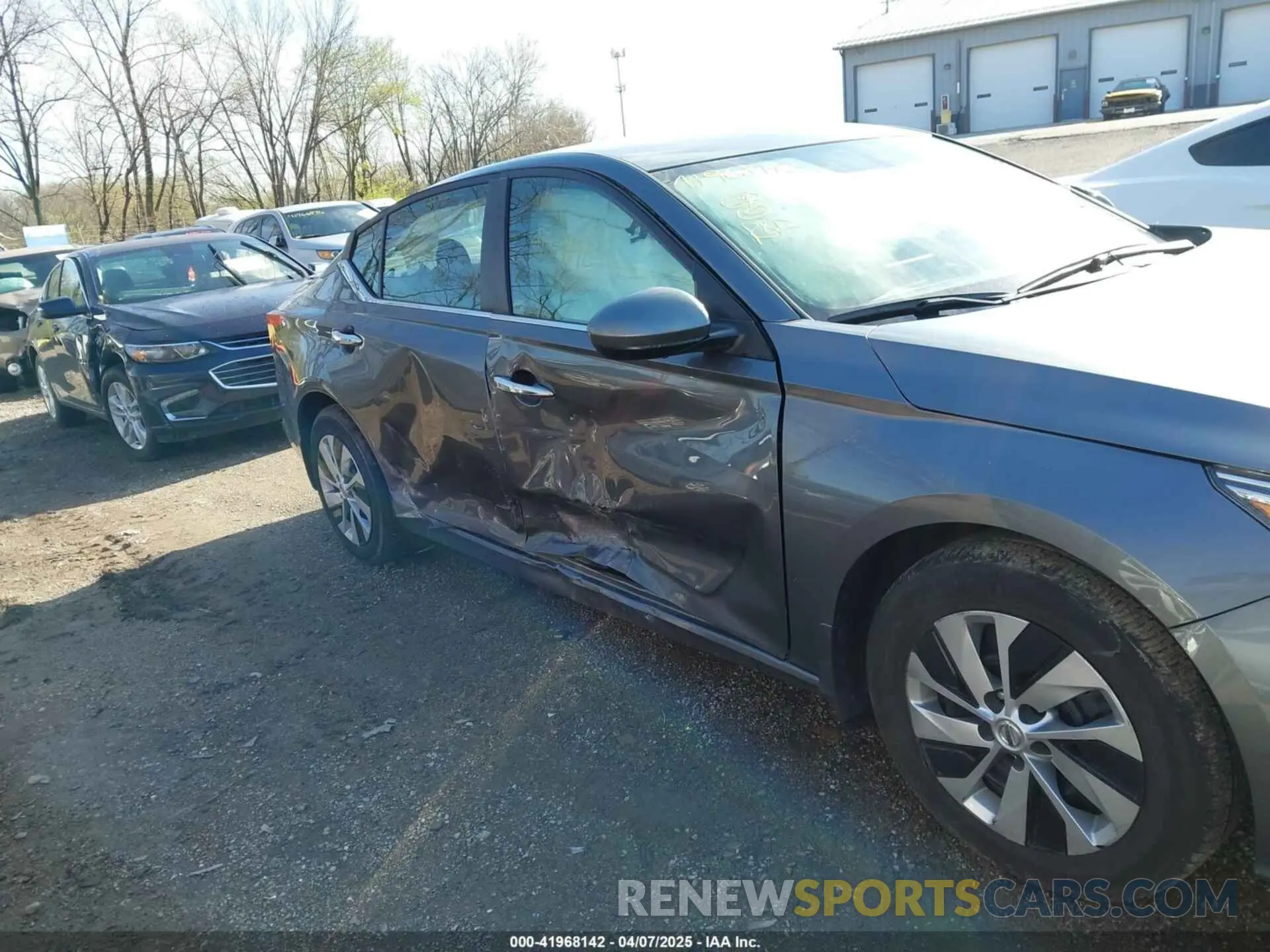 6 Photograph of a damaged car 1N4BL4BVXLC180757 NISSAN ALTIMA 2020