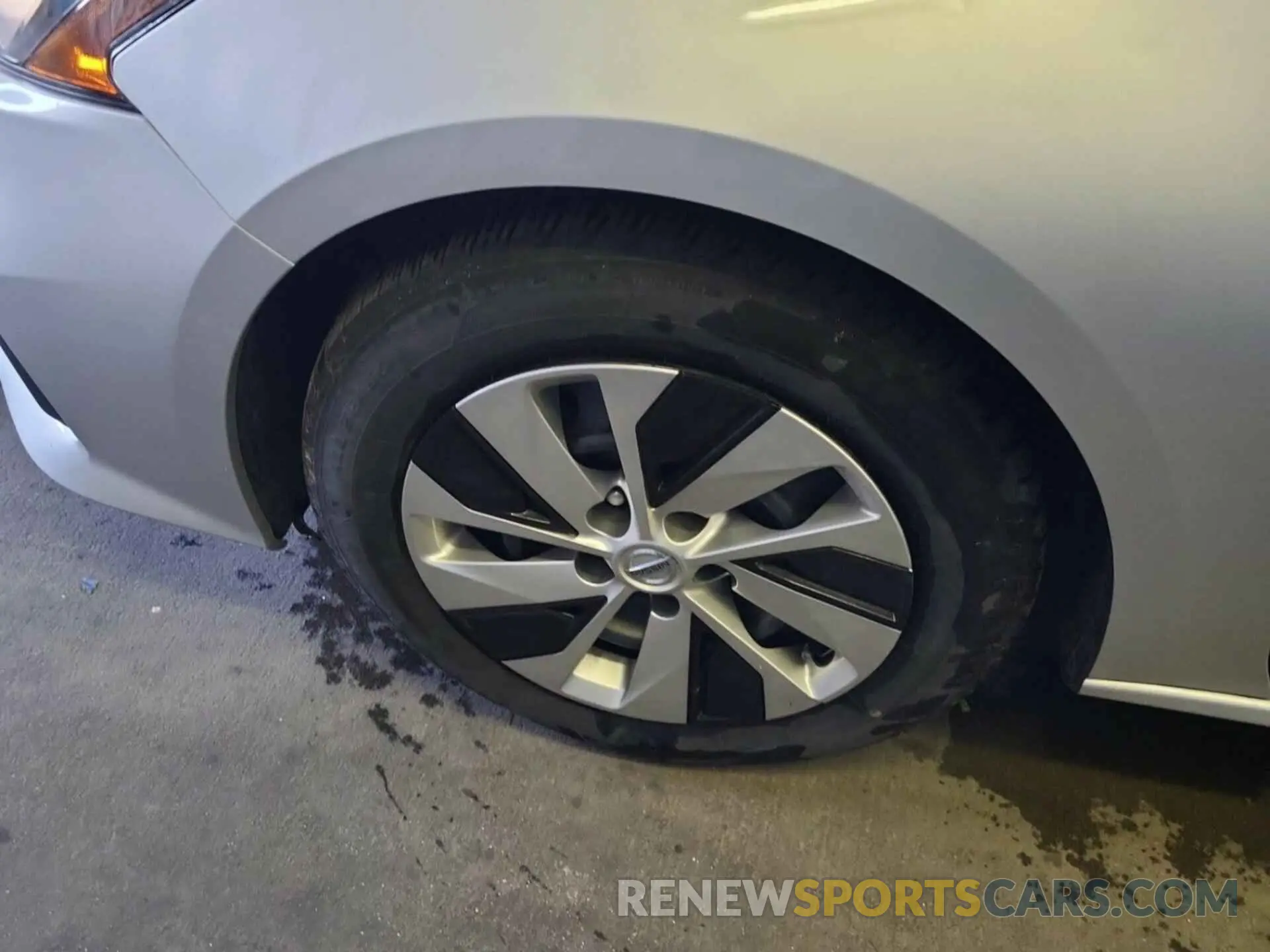 14 Photograph of a damaged car 1N4BL4BVXLC189006 NISSAN ALTIMA 2020