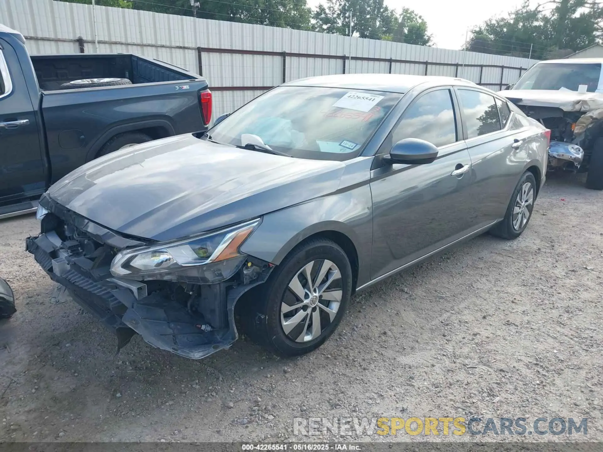 2 Photograph of a damaged car 1N4BL4BVXLC211053 NISSAN ALTIMA 2020