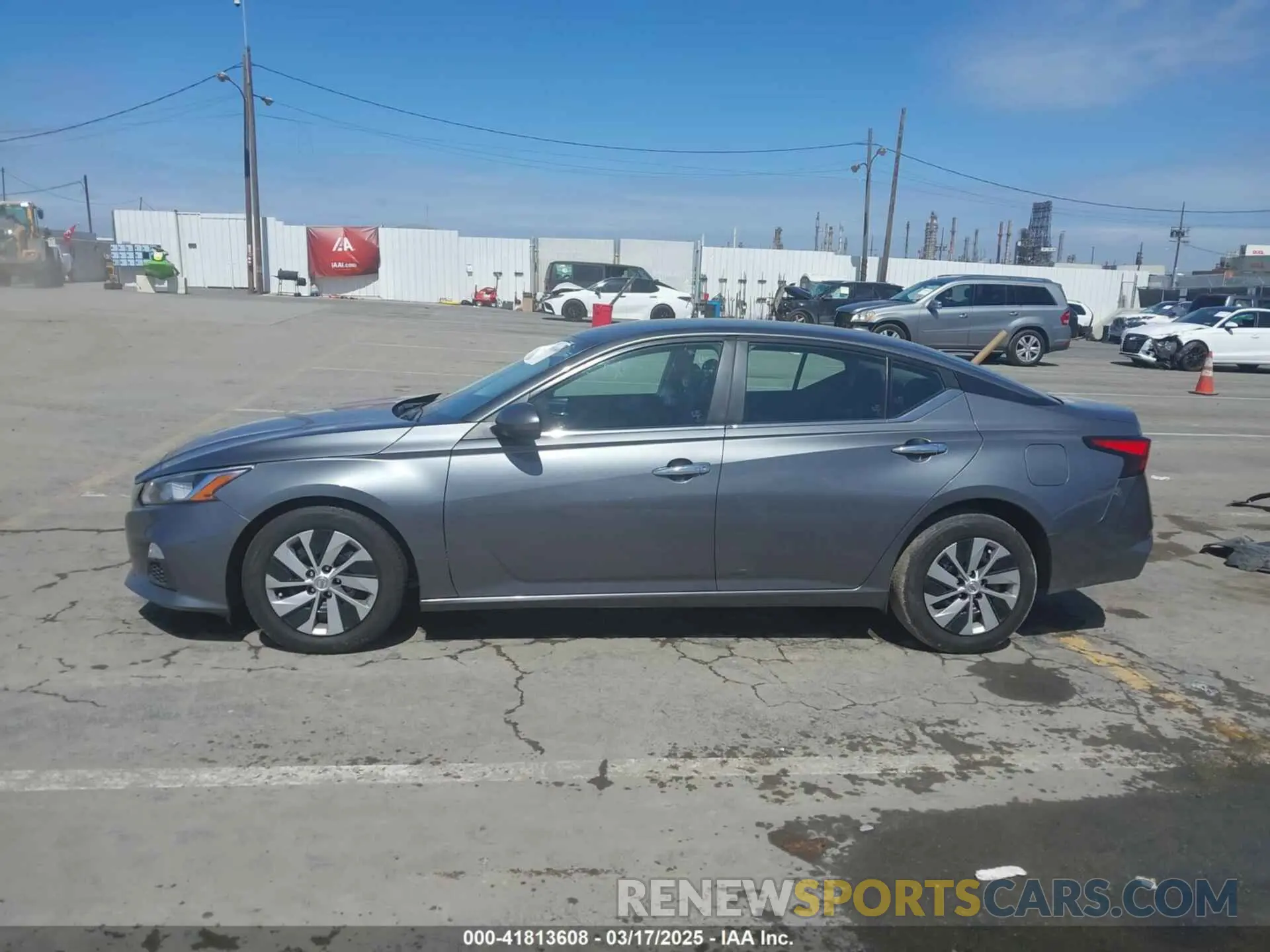14 Photograph of a damaged car 1N4BL4BVXLC237264 NISSAN ALTIMA 2020