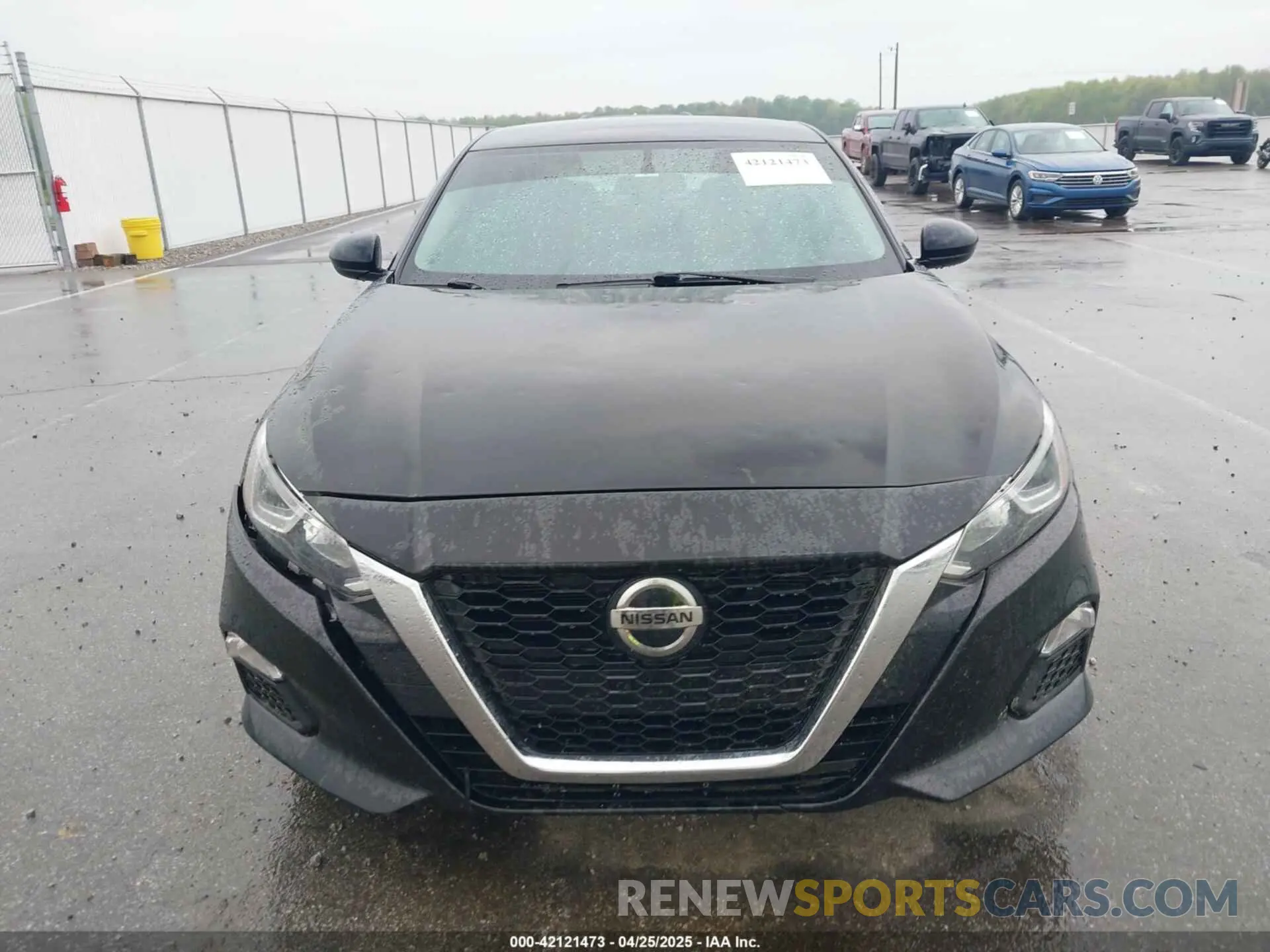 12 Photograph of a damaged car 1N4BL4BVXLC237930 NISSAN ALTIMA 2020