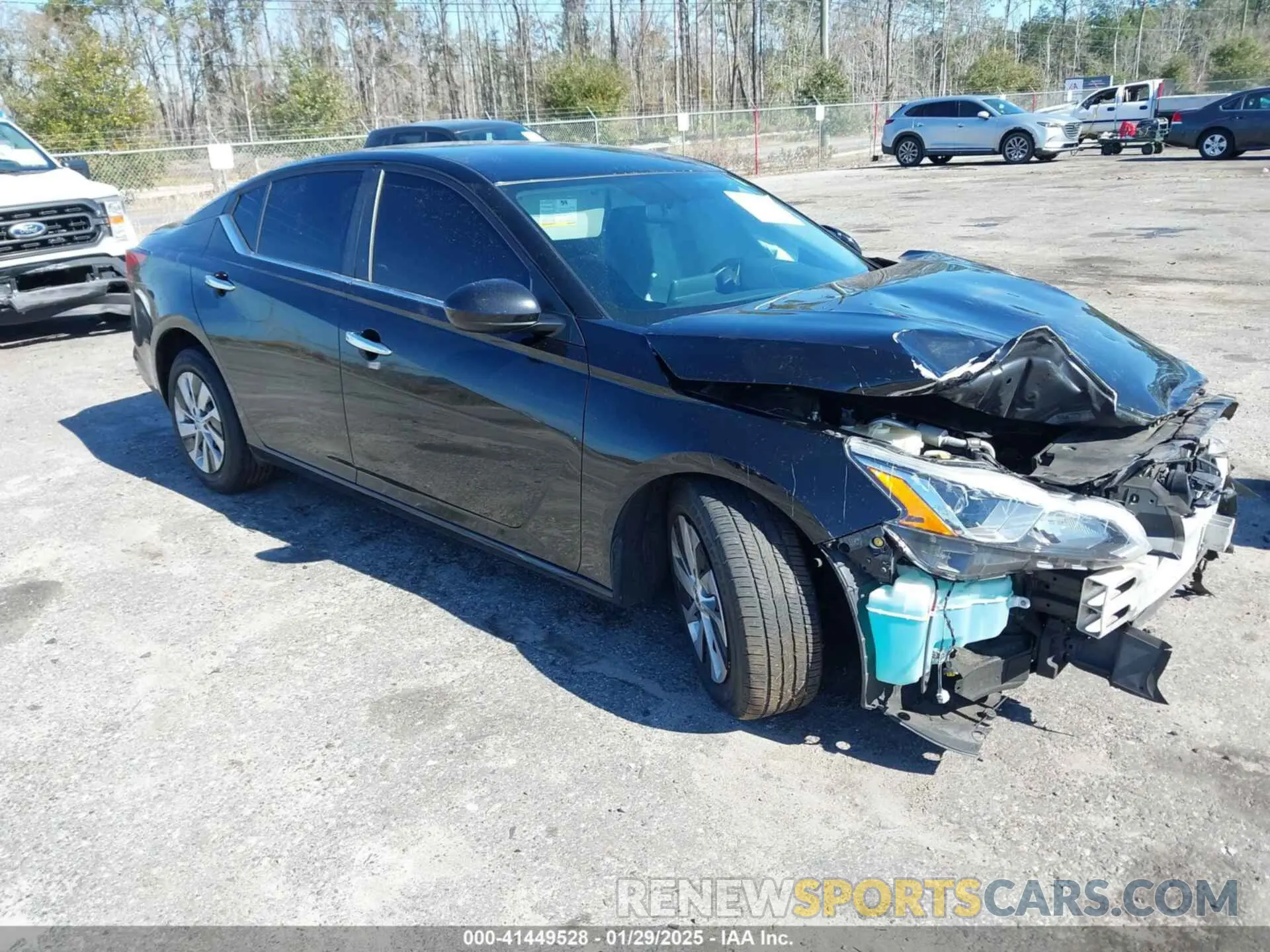 1 Photograph of a damaged car 1N4BL4BVXLC243162 NISSAN ALTIMA 2020
