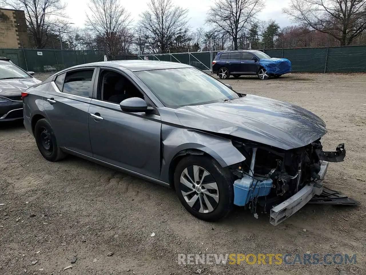 4 Photograph of a damaged car 1N4BL4BVXLC247311 NISSAN ALTIMA 2020