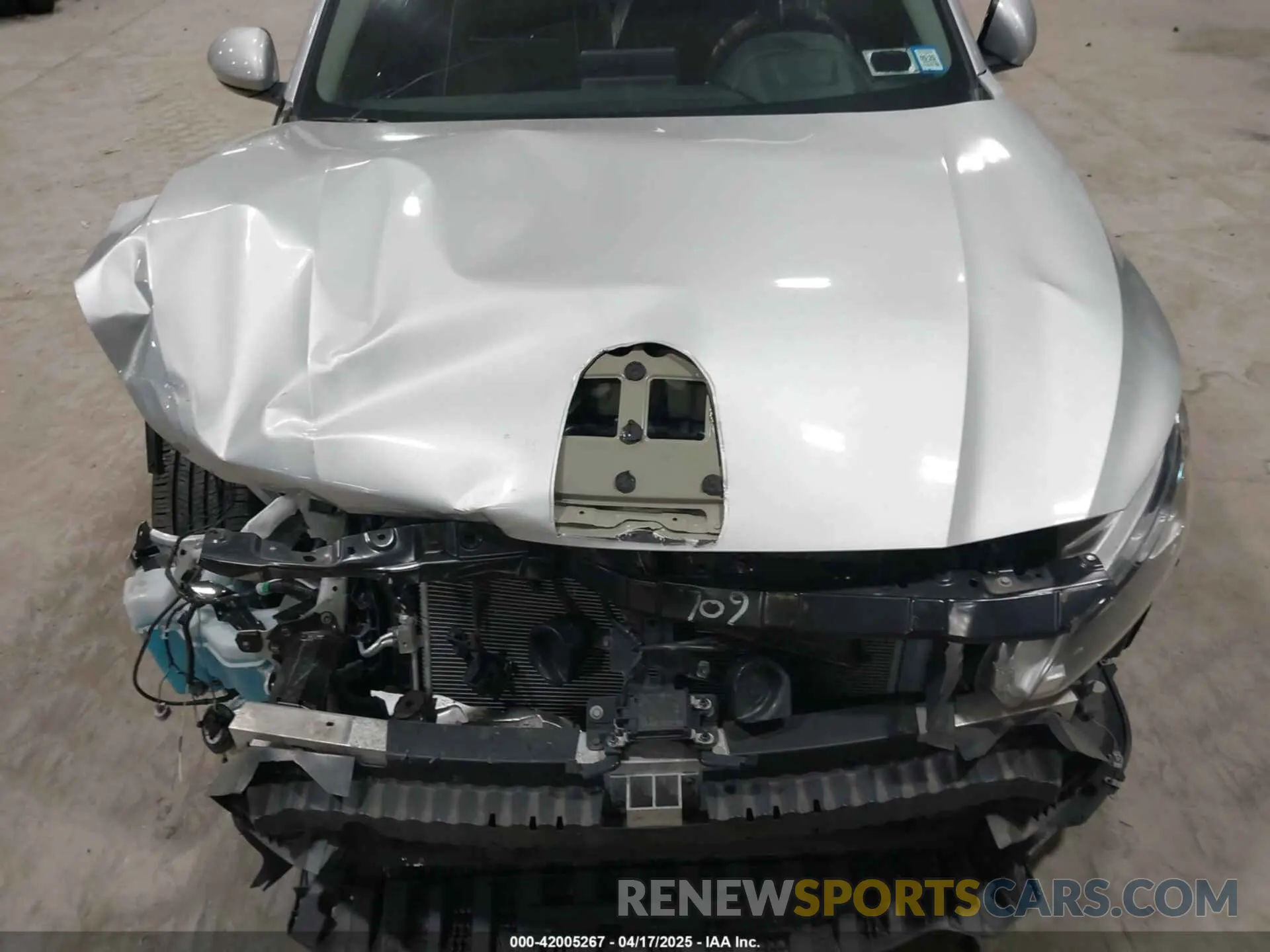 18 Photograph of a damaged car 1N4BL4BVXLC250435 NISSAN ALTIMA 2020