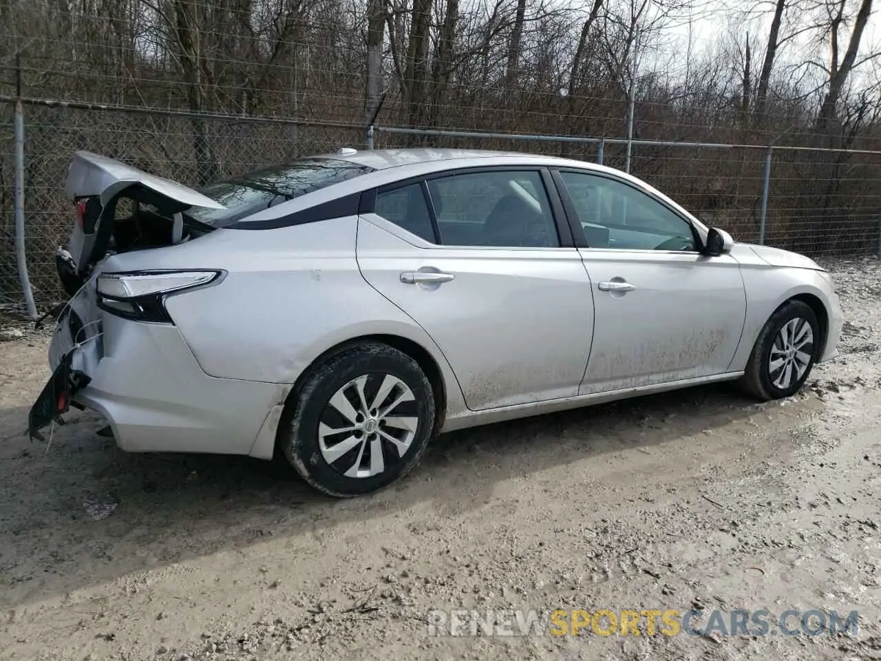 3 Photograph of a damaged car 1N4BL4BVXLC257563 NISSAN ALTIMA 2020