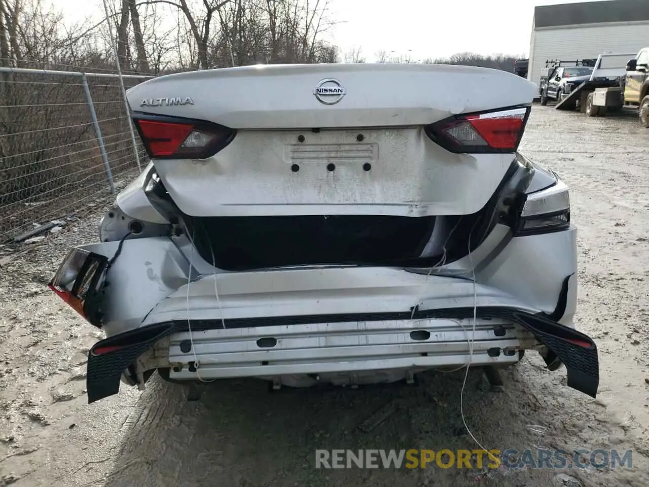 6 Photograph of a damaged car 1N4BL4BVXLC257563 NISSAN ALTIMA 2020