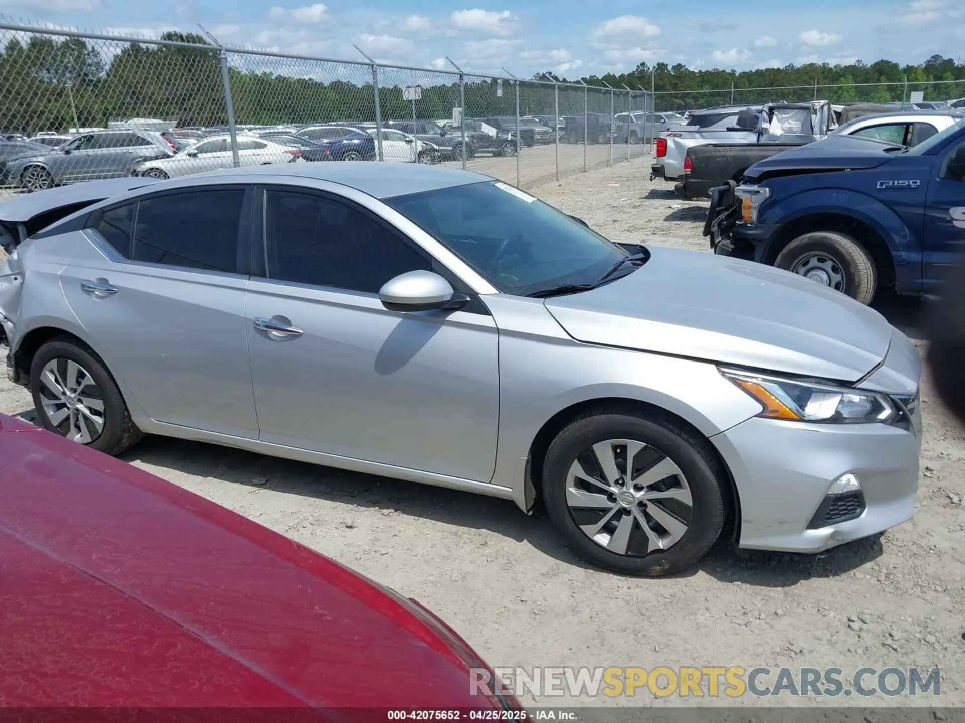 12 Photograph of a damaged car 1N4BL4BVXLC265632 NISSAN ALTIMA 2020