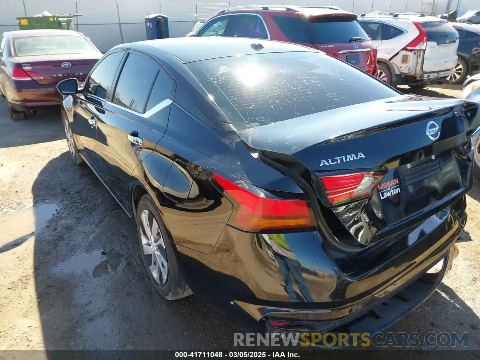 3 Photograph of a damaged car 1N4BL4BVXLC275531 NISSAN ALTIMA 2020