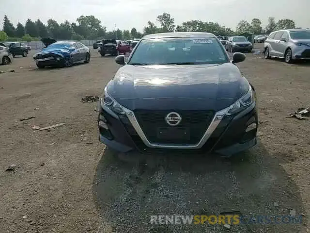 13 Photograph of a damaged car 1N4BL4BVXLC284794 NISSAN ALTIMA 2020