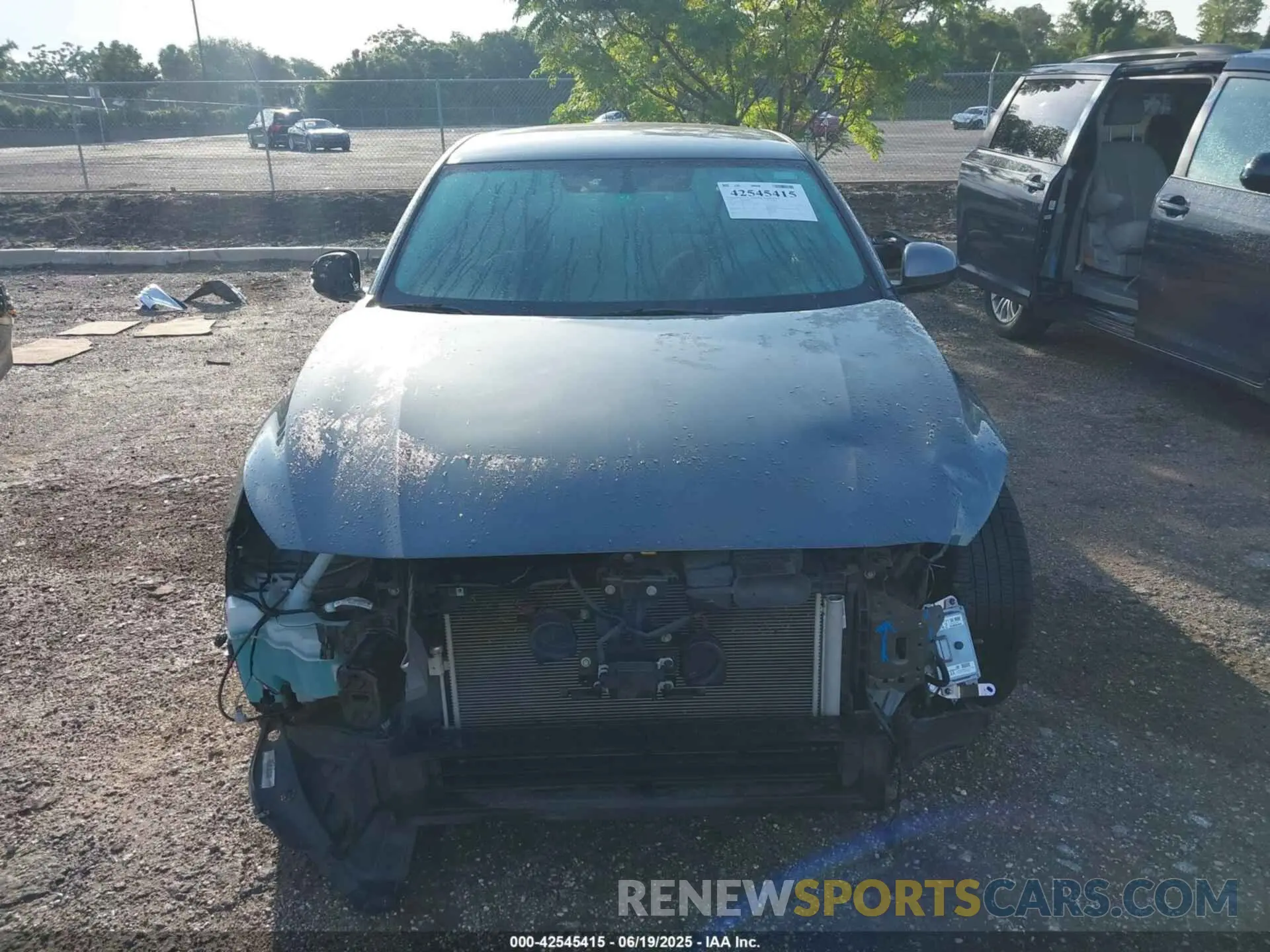 12 Photograph of a damaged car 1N4BL4BVXLN312680 NISSAN ALTIMA 2020