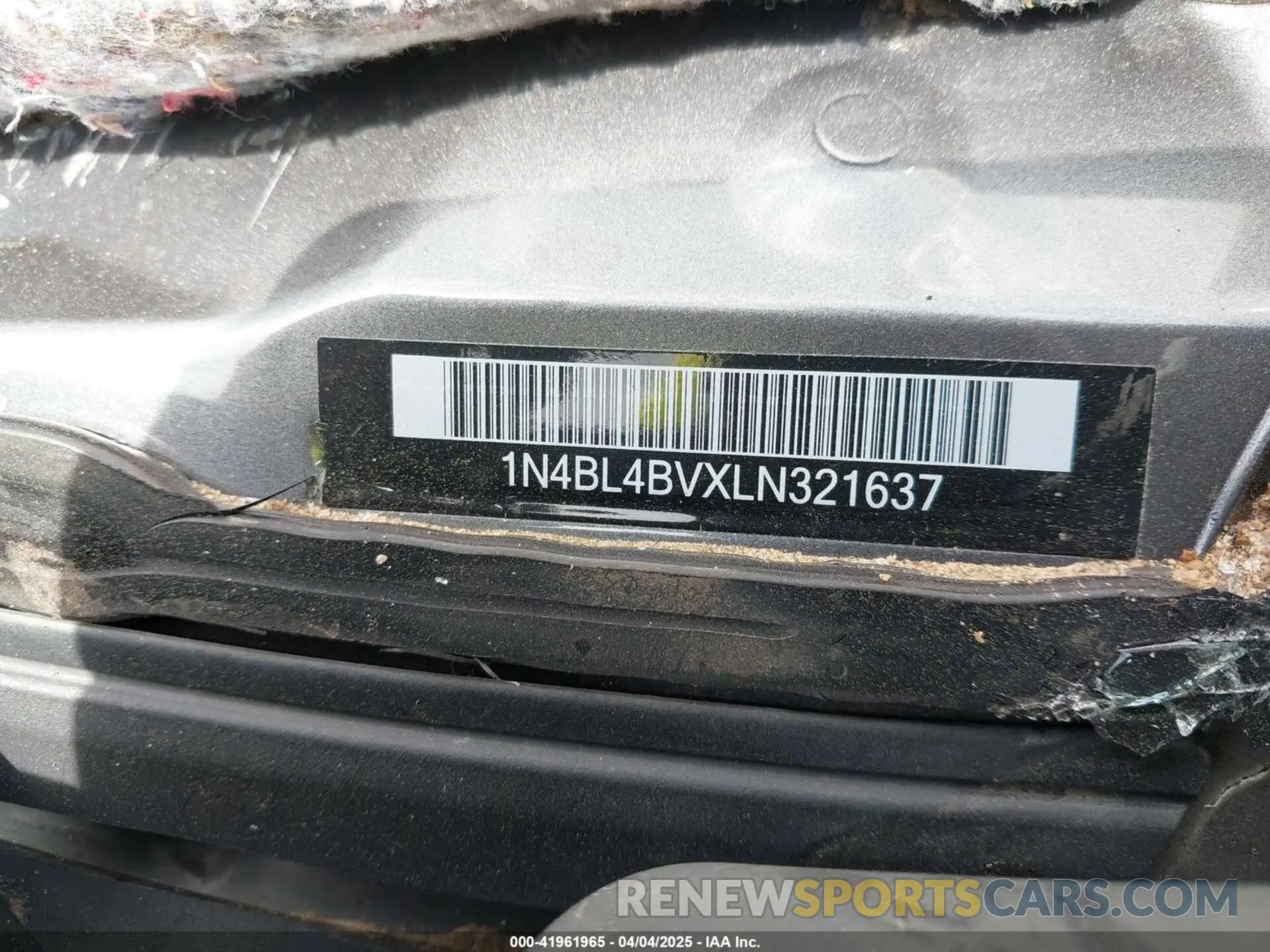 9 Photograph of a damaged car 1N4BL4BVXLN321637 NISSAN ALTIMA 2020