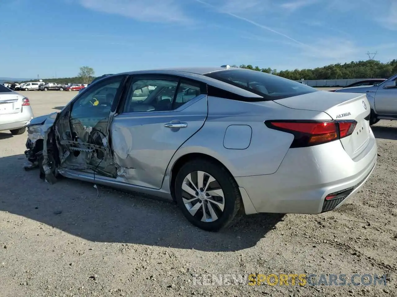 2 Photograph of a damaged car 1N4BL4BW0LN322935 NISSAN ALTIMA 2020