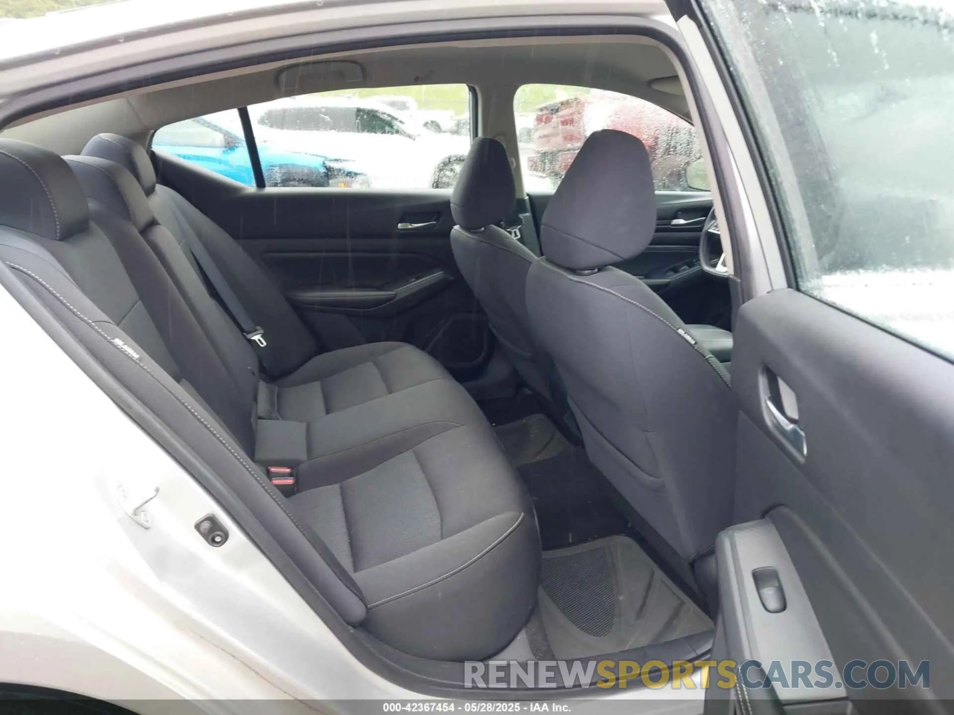 8 Photograph of a damaged car 1N4BL4BW2LC146420 NISSAN ALTIMA 2020