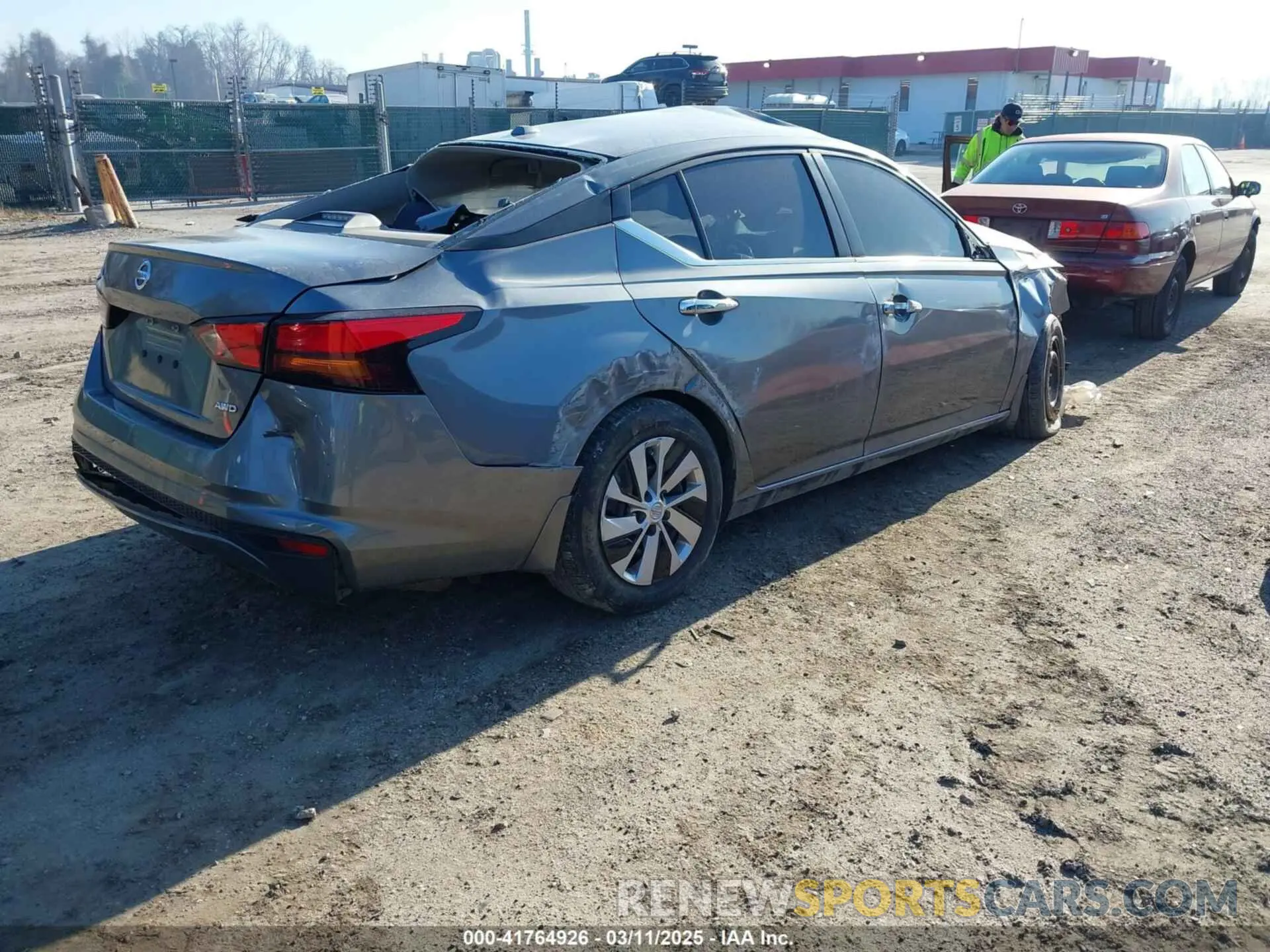 4 Photograph of a damaged car 1N4BL4BW3LC244856 NISSAN ALTIMA 2020