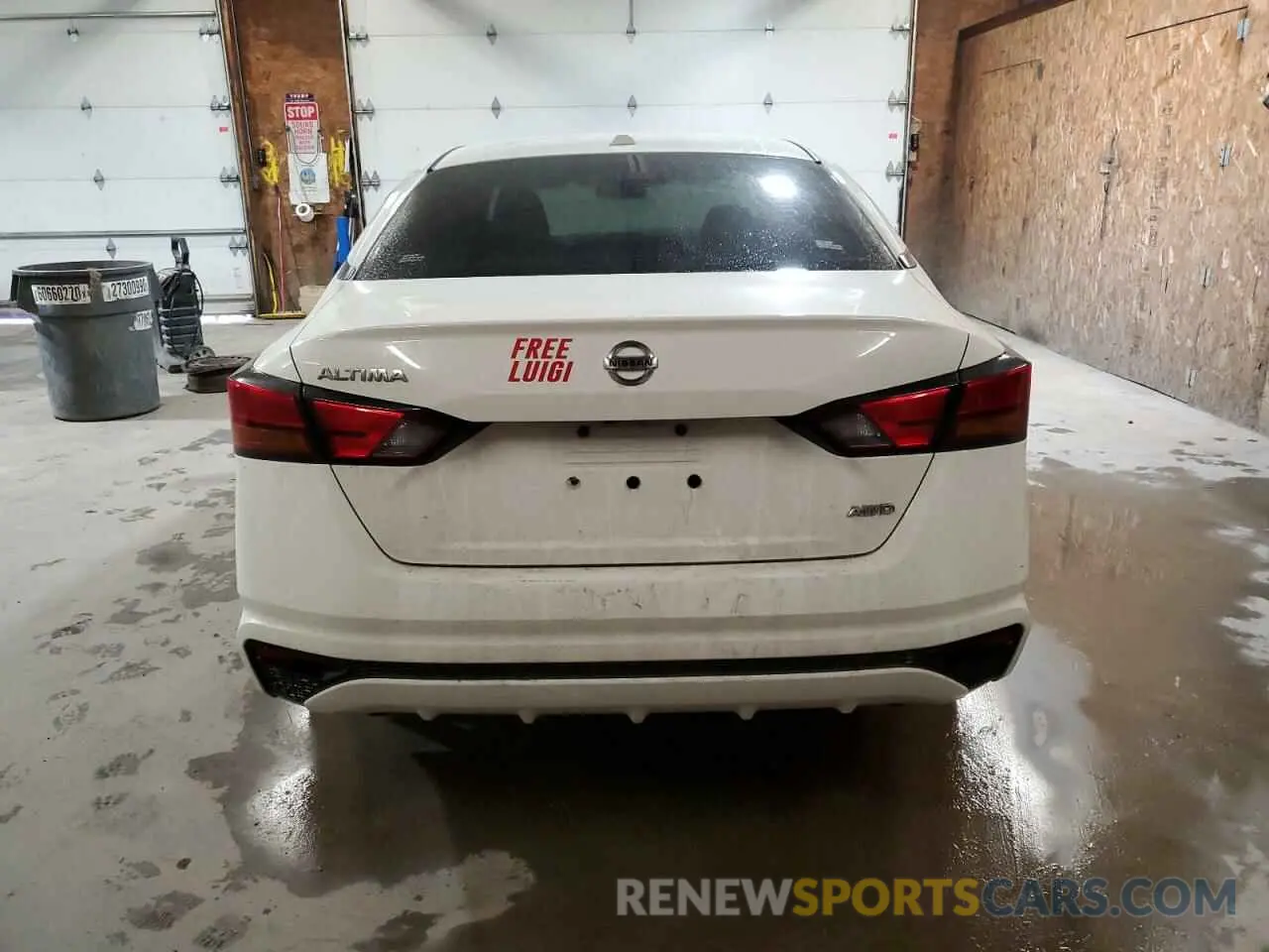 6 Photograph of a damaged car 1N4BL4BW4LC182335 NISSAN ALTIMA 2020