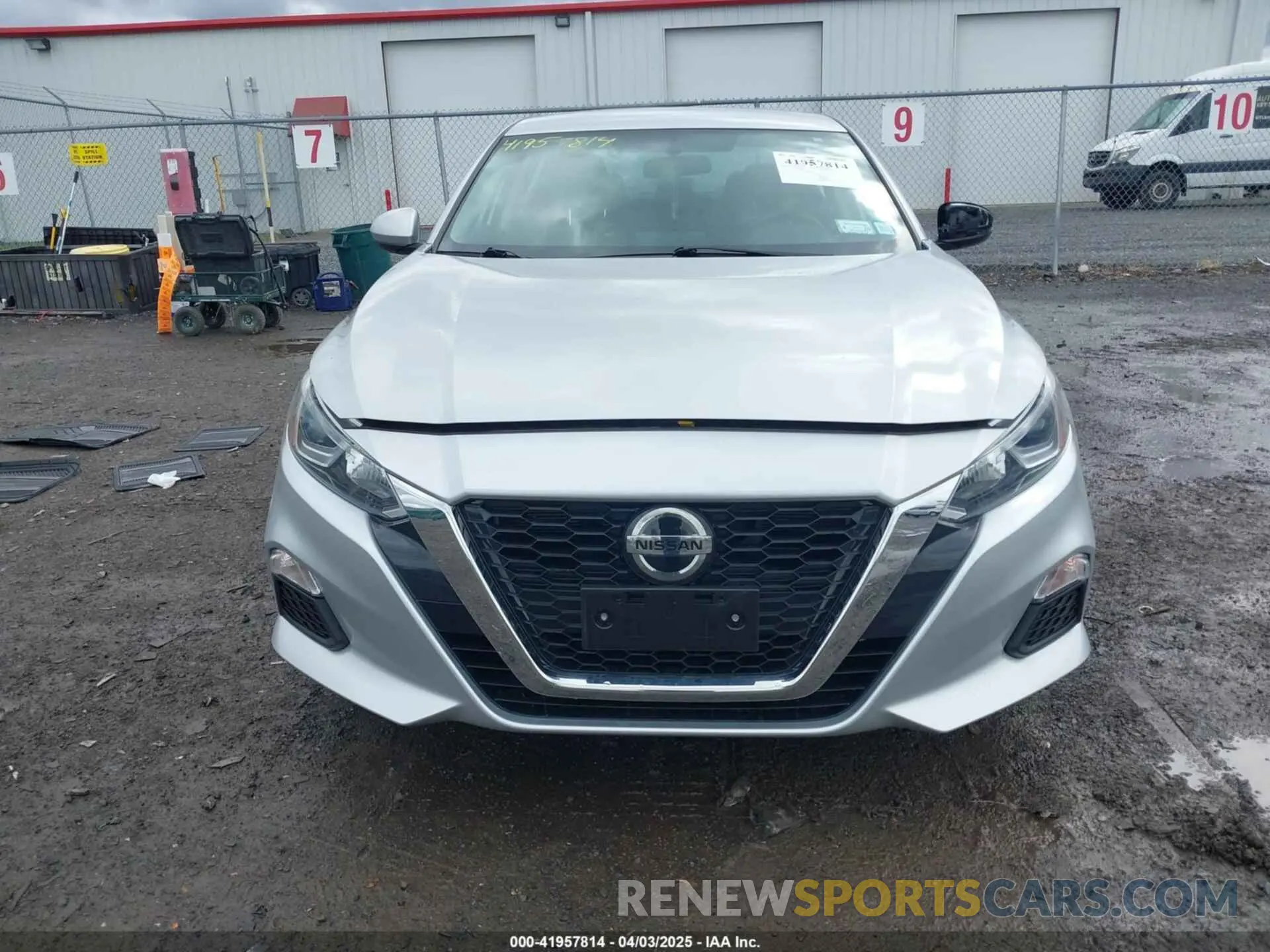12 Photograph of a damaged car 1N4BL4BW6LC265653 NISSAN ALTIMA 2020