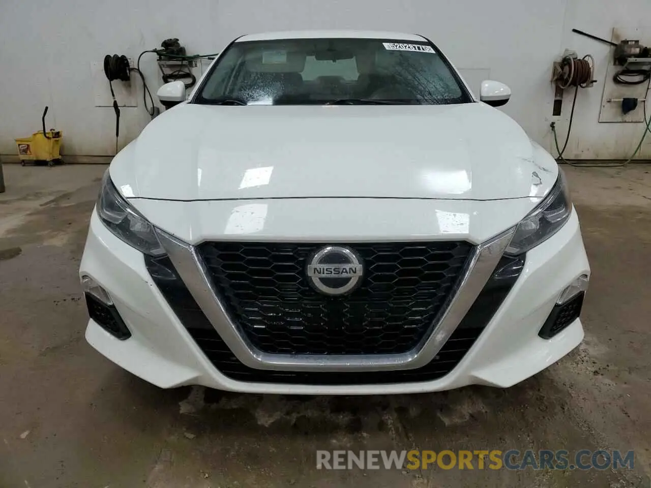 5 Photograph of a damaged car 1N4BL4BW6LN316329 NISSAN ALTIMA 2020