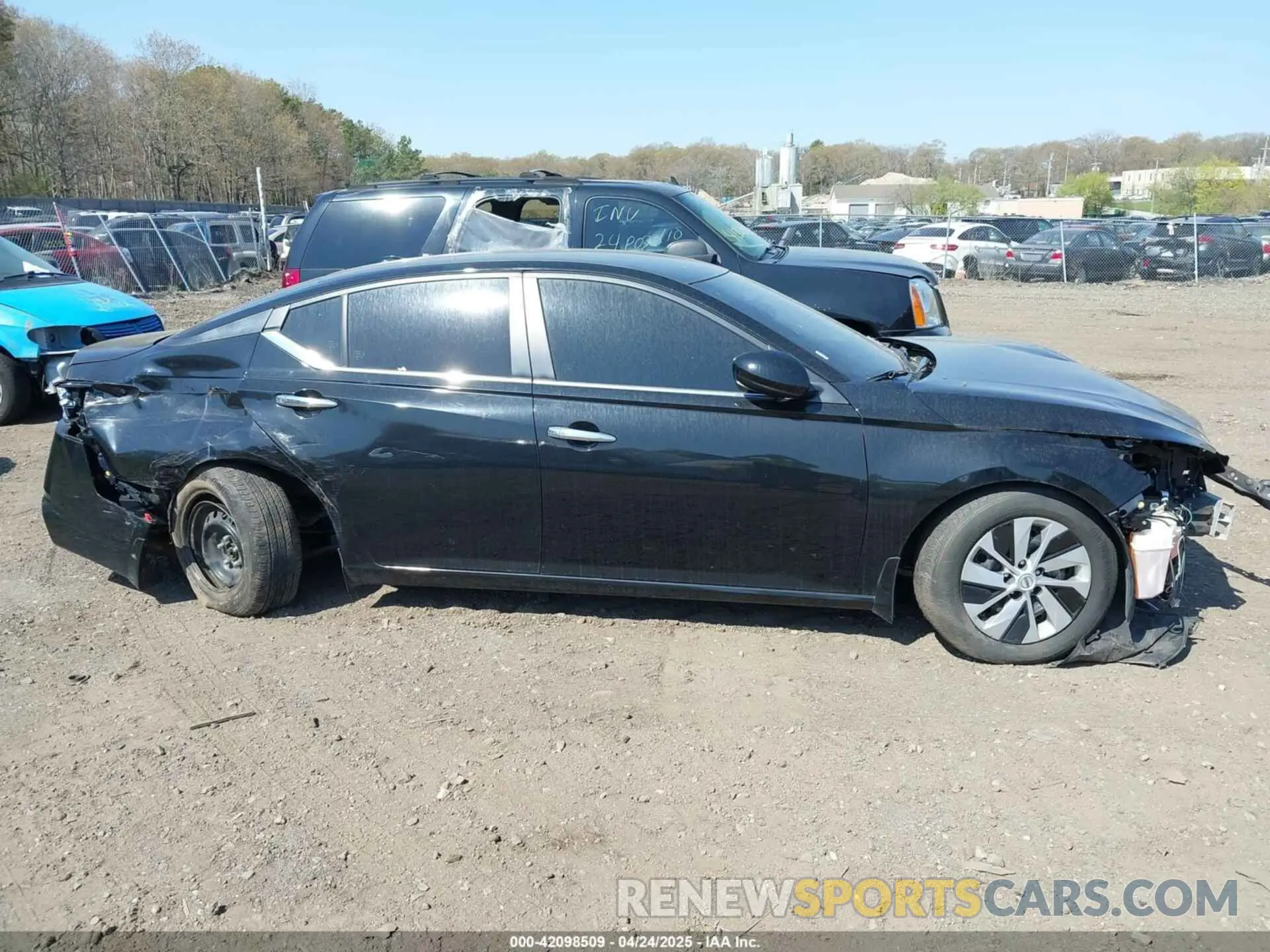 12 Photograph of a damaged car 1N4BL4BW8LC117293 NISSAN ALTIMA 2020