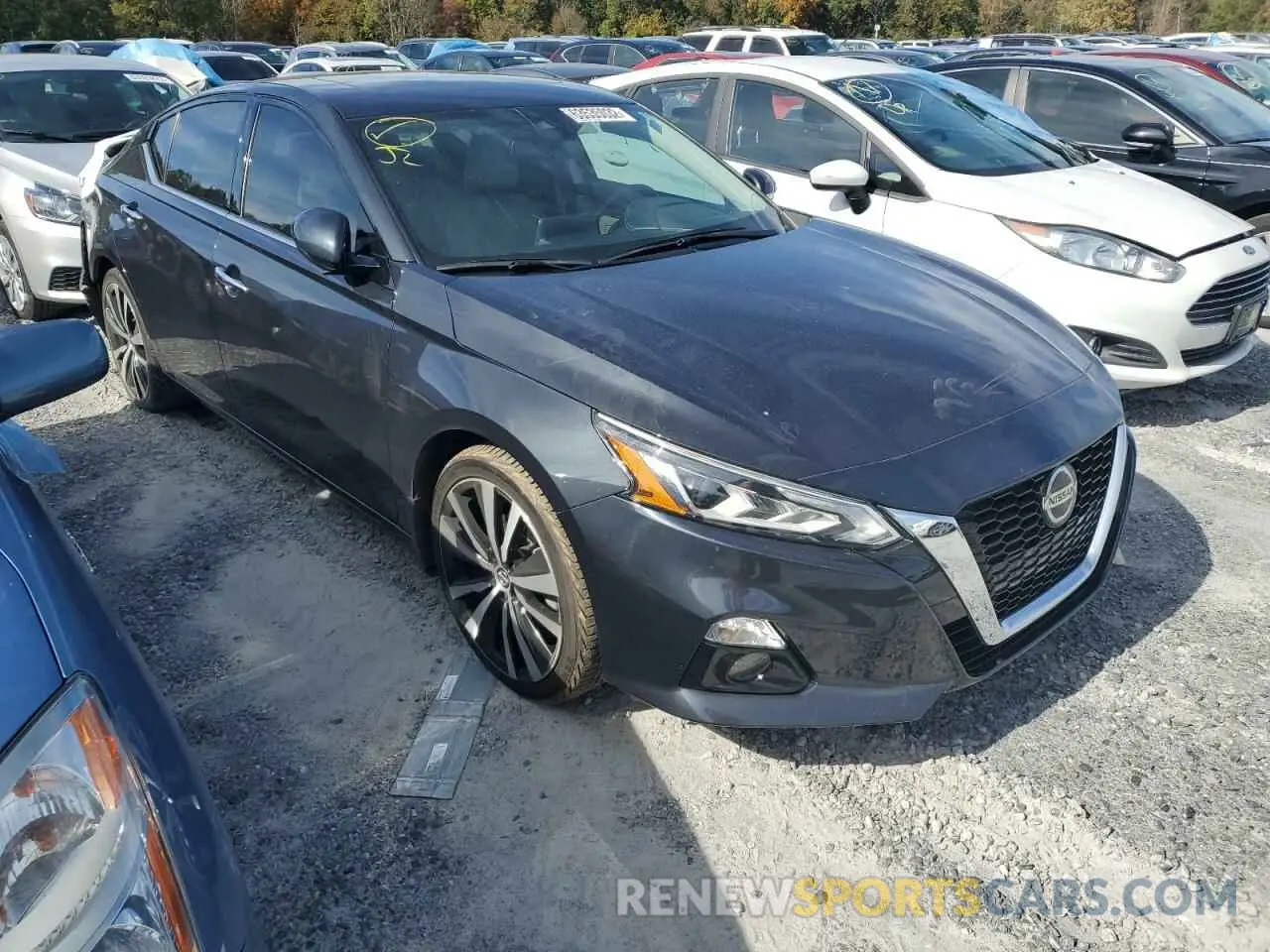 1 Photograph of a damaged car 1N4BL4BW8LN322651 NISSAN ALTIMA 2020