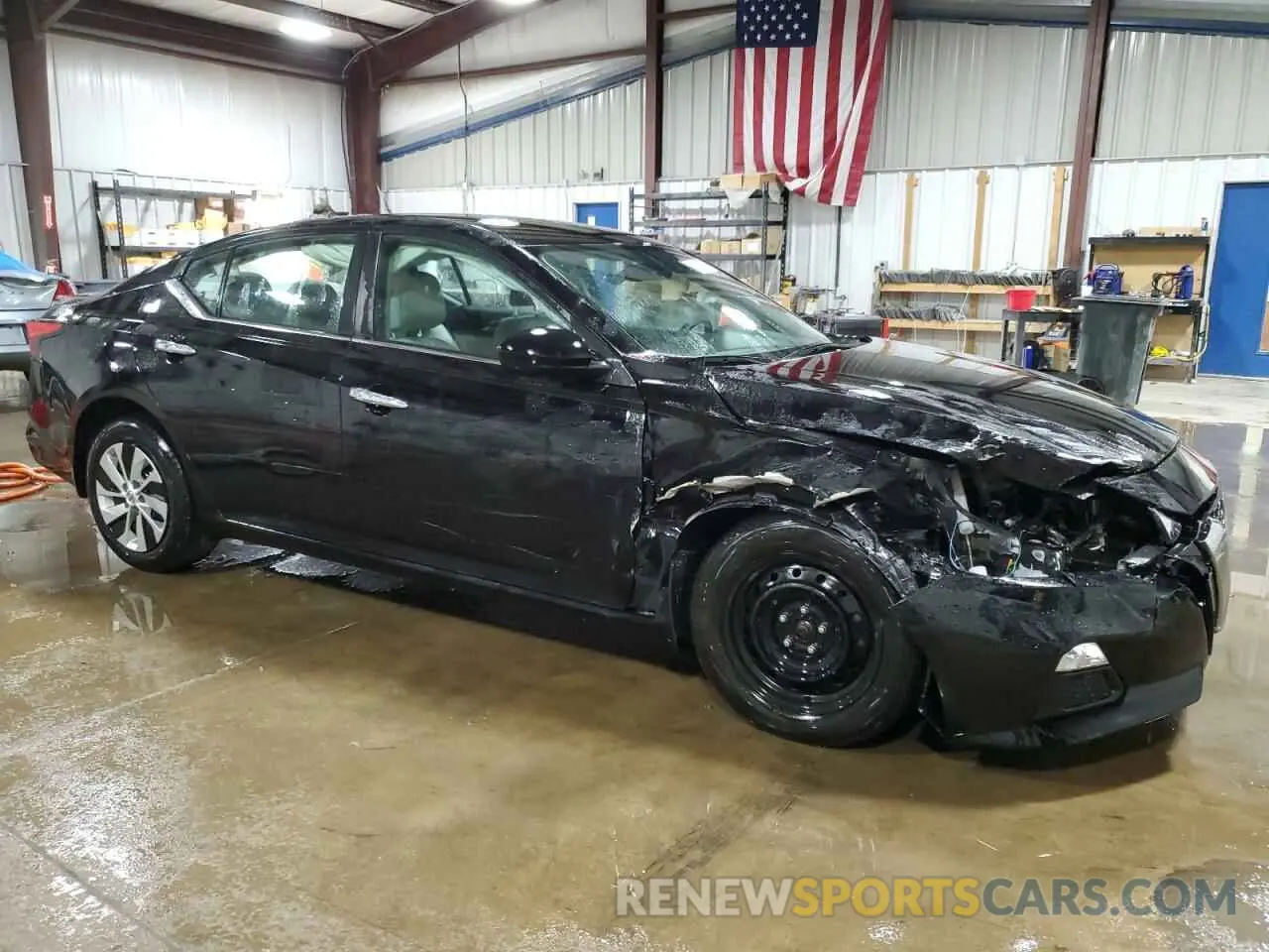 4 Photograph of a damaged car 1N4BL4BW9LC100468 NISSAN ALTIMA 2020