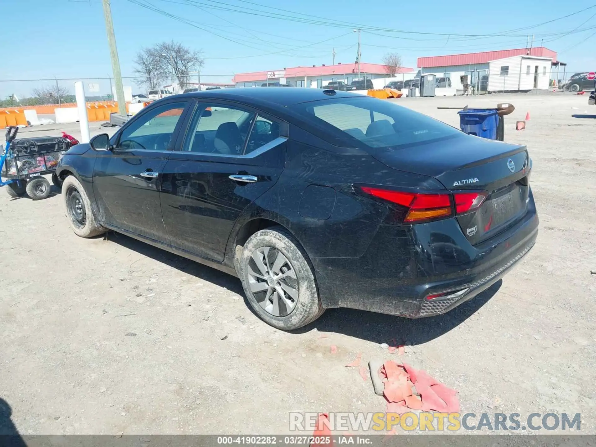 3 Photograph of a damaged car 1N4BL4BWXLC264683 NISSAN ALTIMA 2020