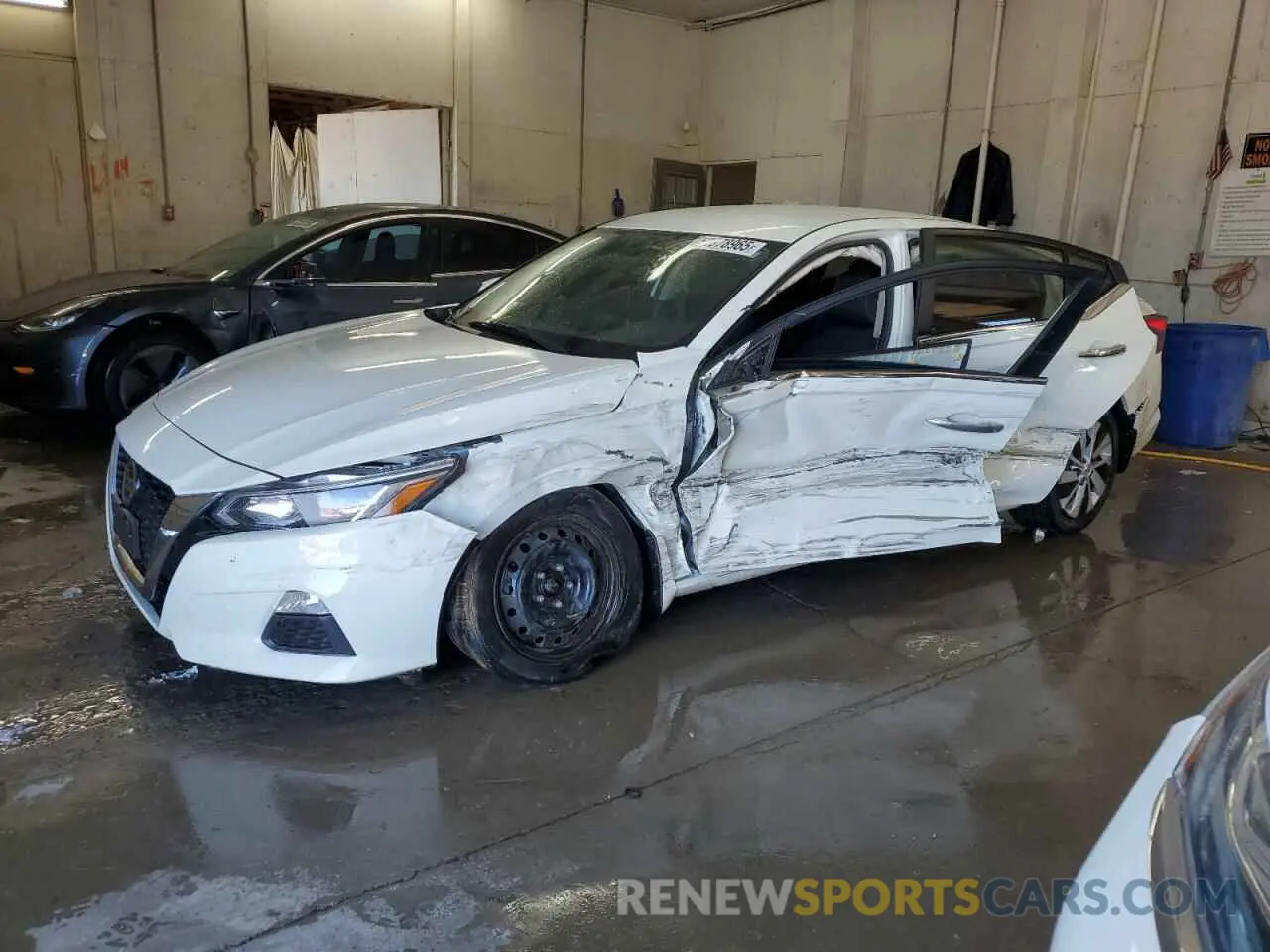 1 Photograph of a damaged car 1N4BL4BWXLN322019 NISSAN ALTIMA 2020