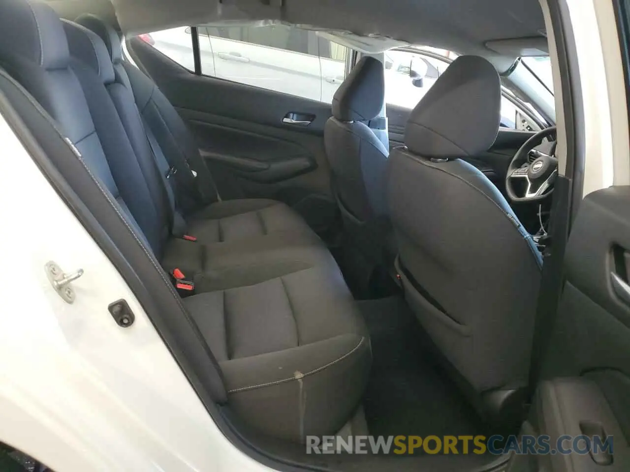 10 Photograph of a damaged car 1N4BL4BWXLN322019 NISSAN ALTIMA 2020