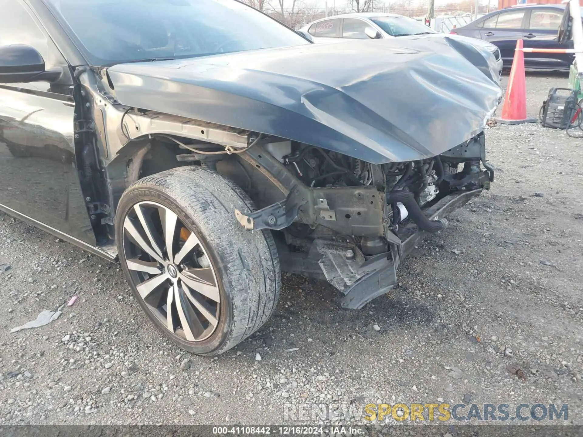 12 Photograph of a damaged car 1N4BL4CV0LC160760 NISSAN ALTIMA 2020