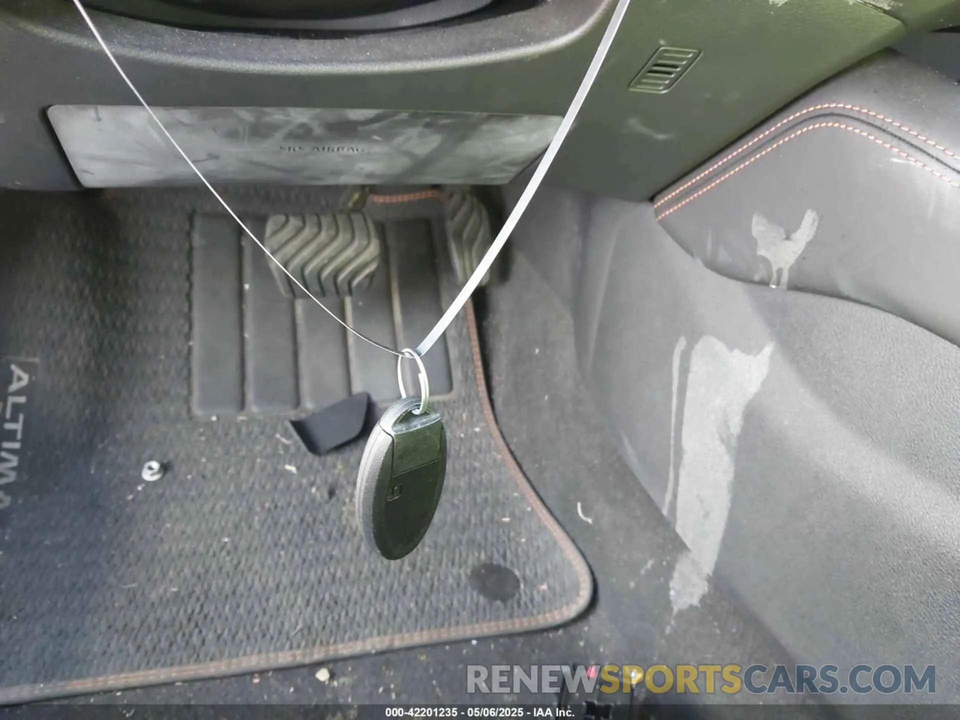 11 Photograph of a damaged car 1N4BL4CV0LC252810 NISSAN ALTIMA 2020