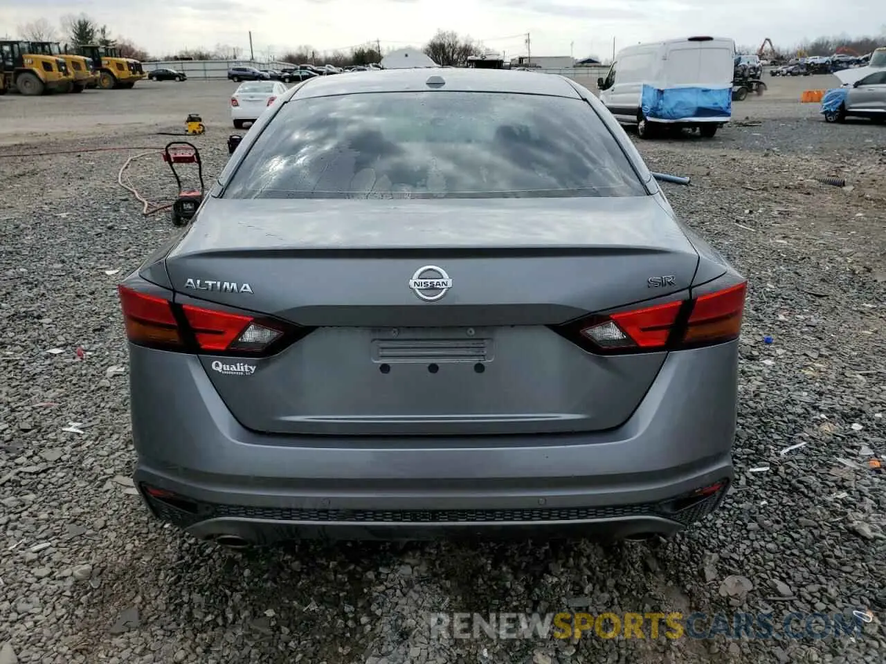 6 Photograph of a damaged car 1N4BL4CV0LN304103 NISSAN ALTIMA 2020