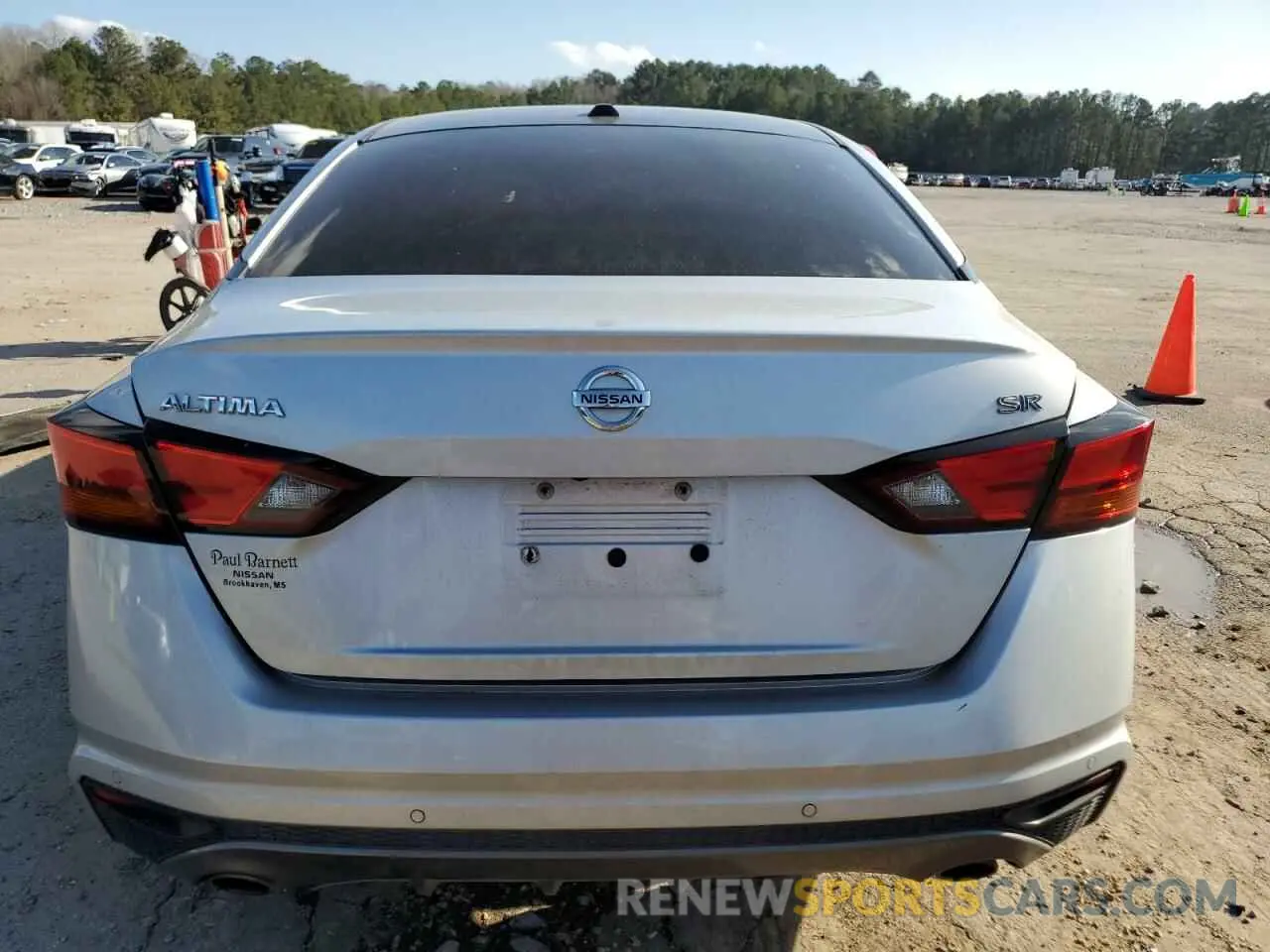 6 Photograph of a damaged car 1N4BL4CV0LN311231 NISSAN ALTIMA 2020