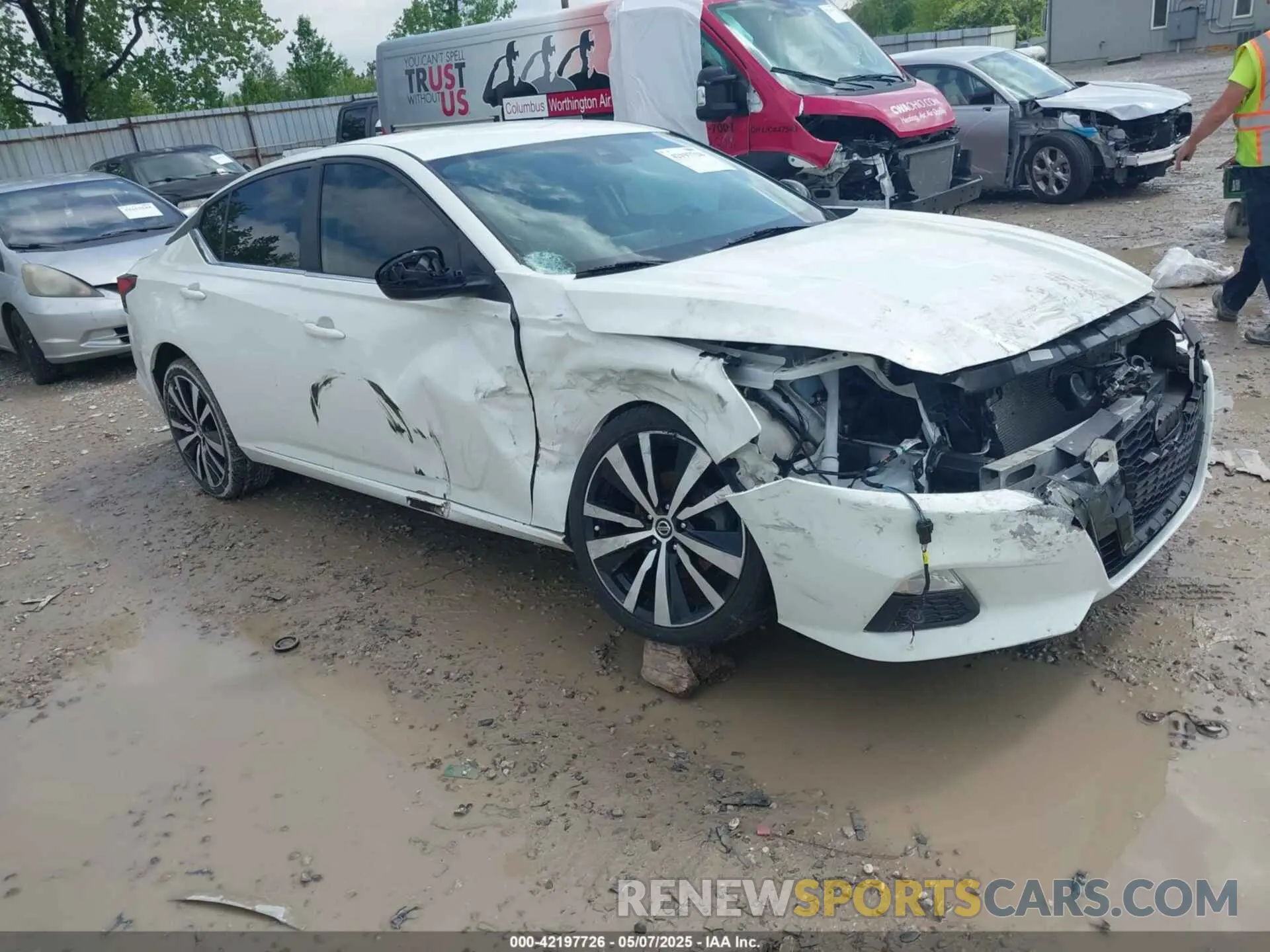 1 Photograph of a damaged car 1N4BL4CV0LN314050 NISSAN ALTIMA 2020