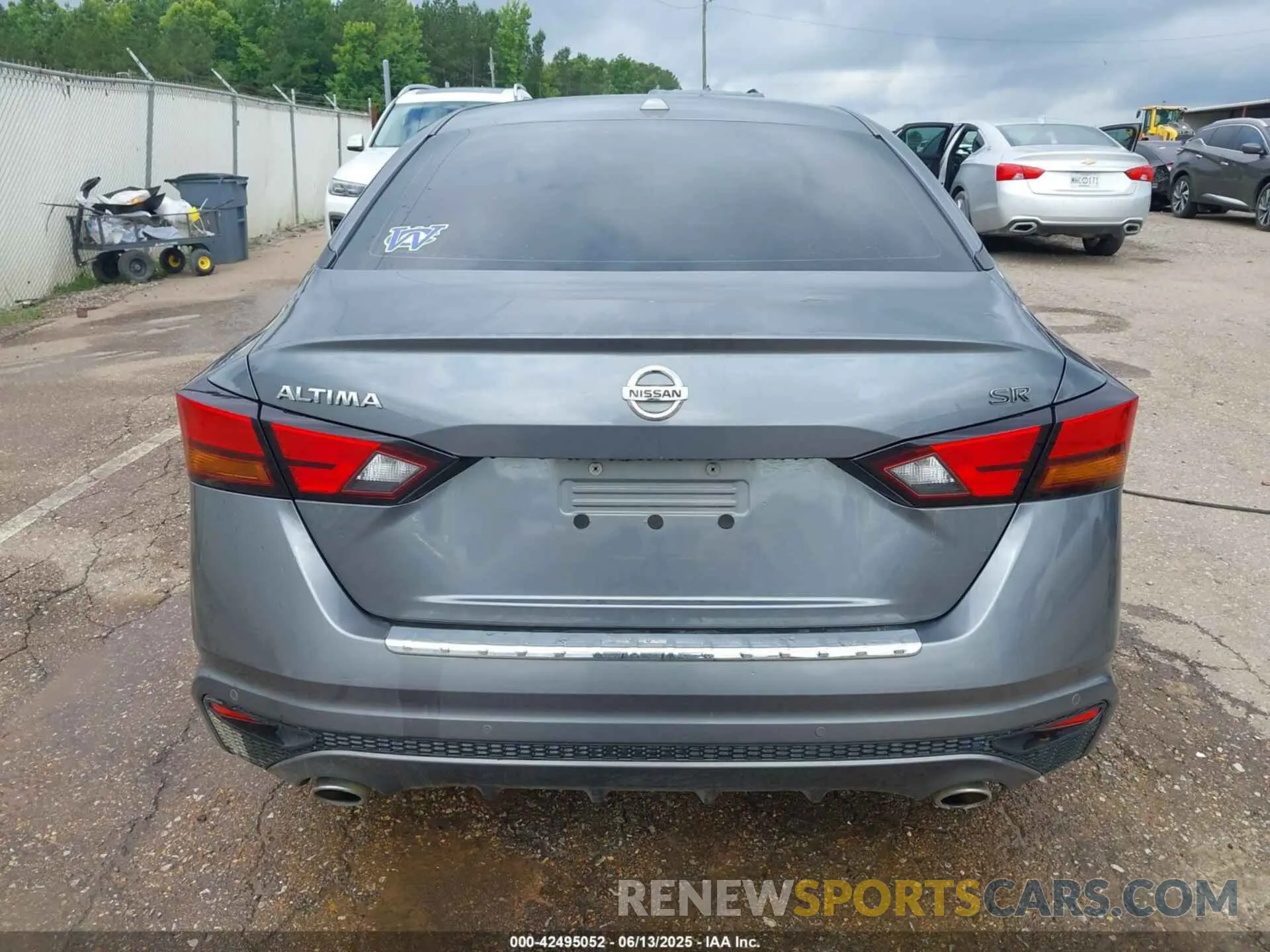 16 Photograph of a damaged car 1N4BL4CV0LN320723 NISSAN ALTIMA 2020